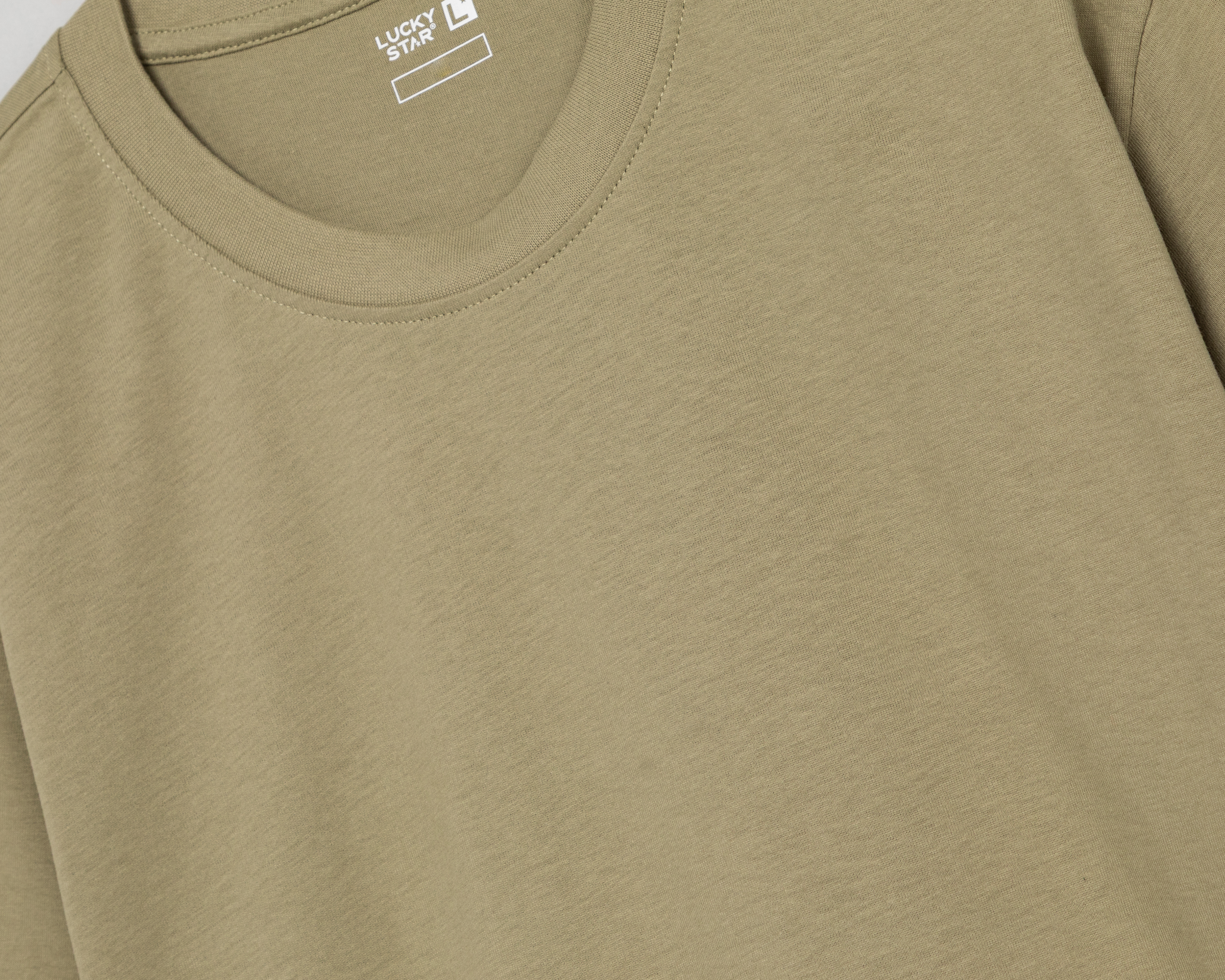 Foto 4 pulgar | Foto 3 | Playera de Cuello V Verde Lucky Star para Hombre