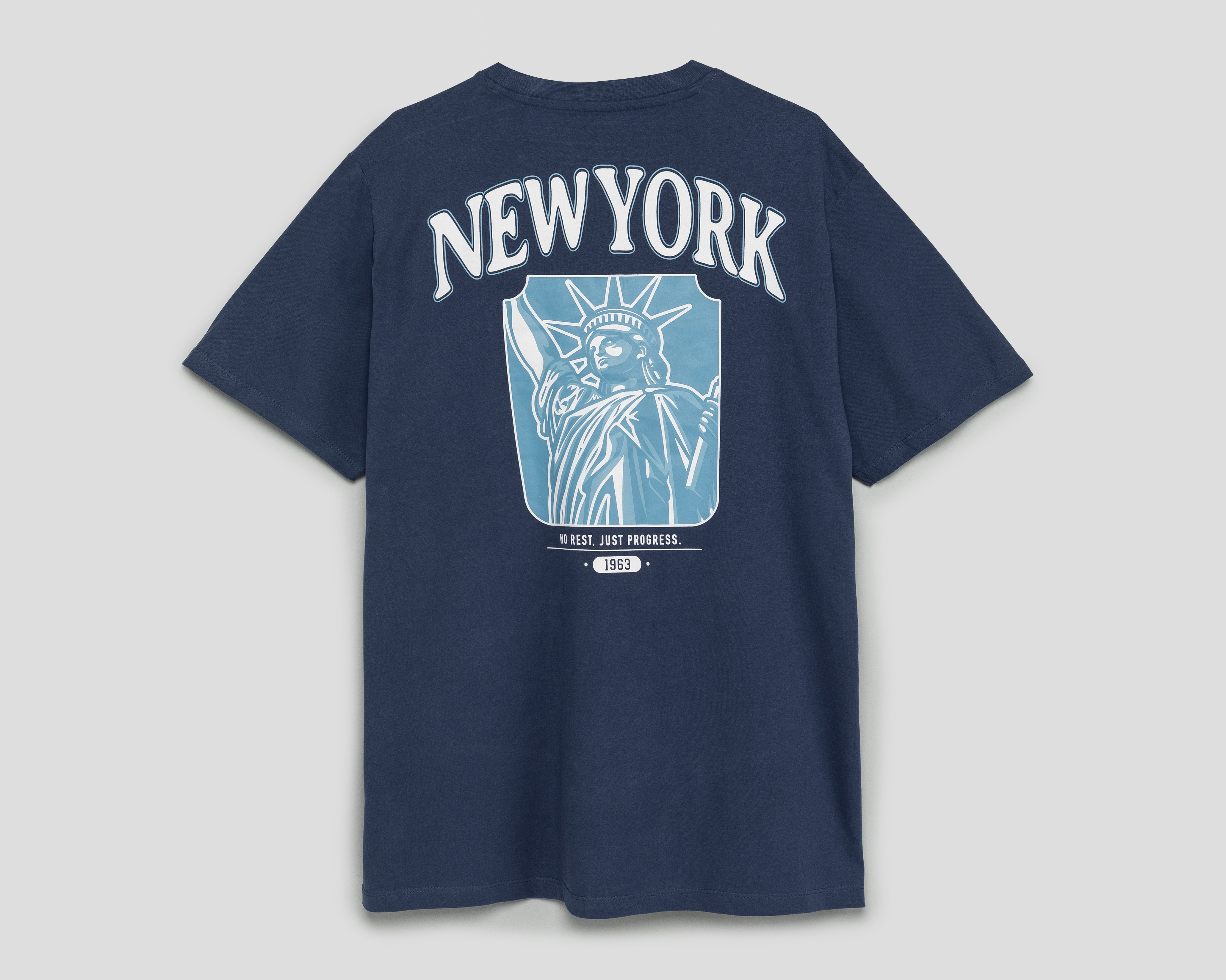 Foto 3 pulgar | Foto 2 | Playera de Cuello Redondo Azul Marino Refill para Hombre