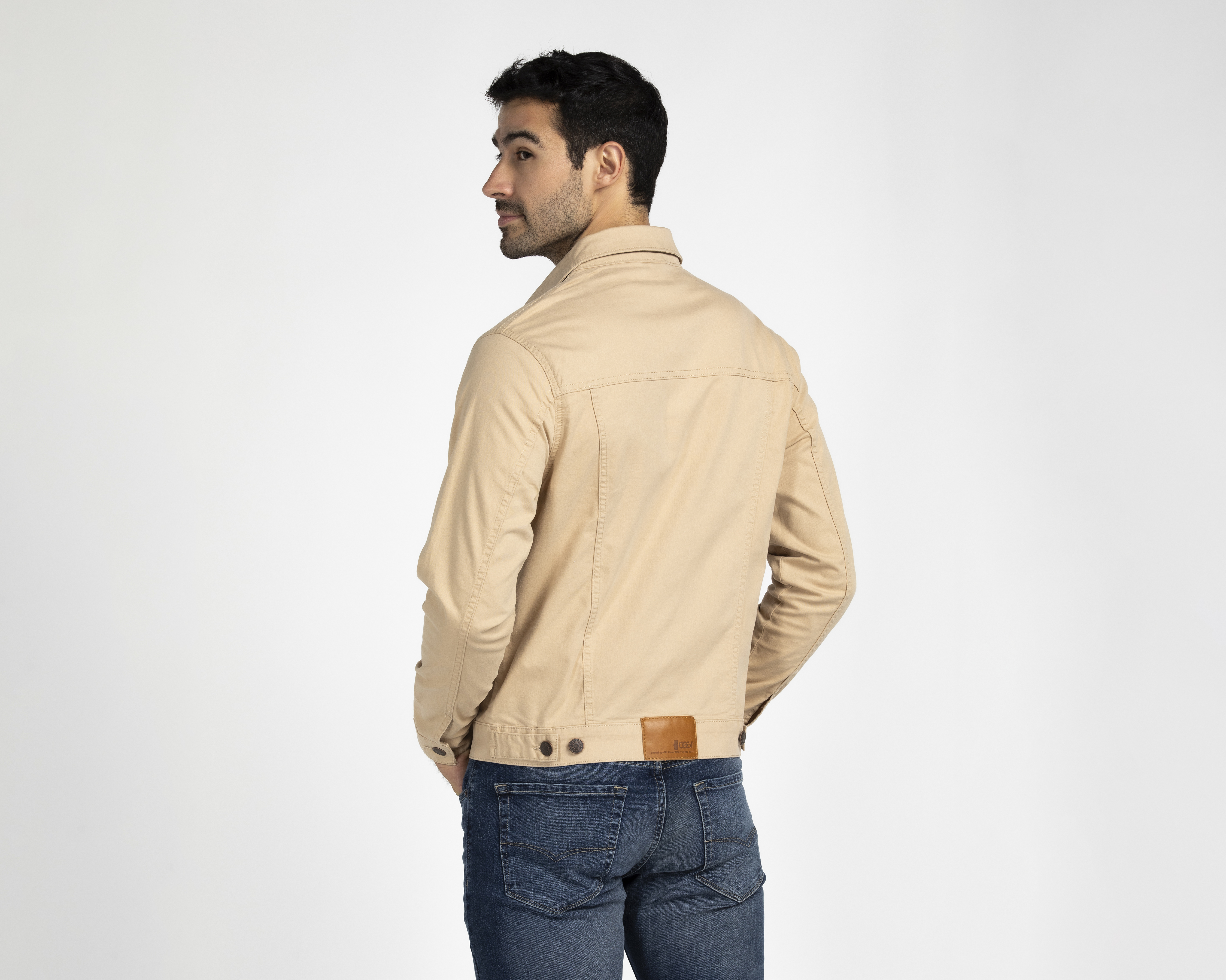 Foto 3 pulgar | Foto 2 | Chamarra Oggi para Hombre