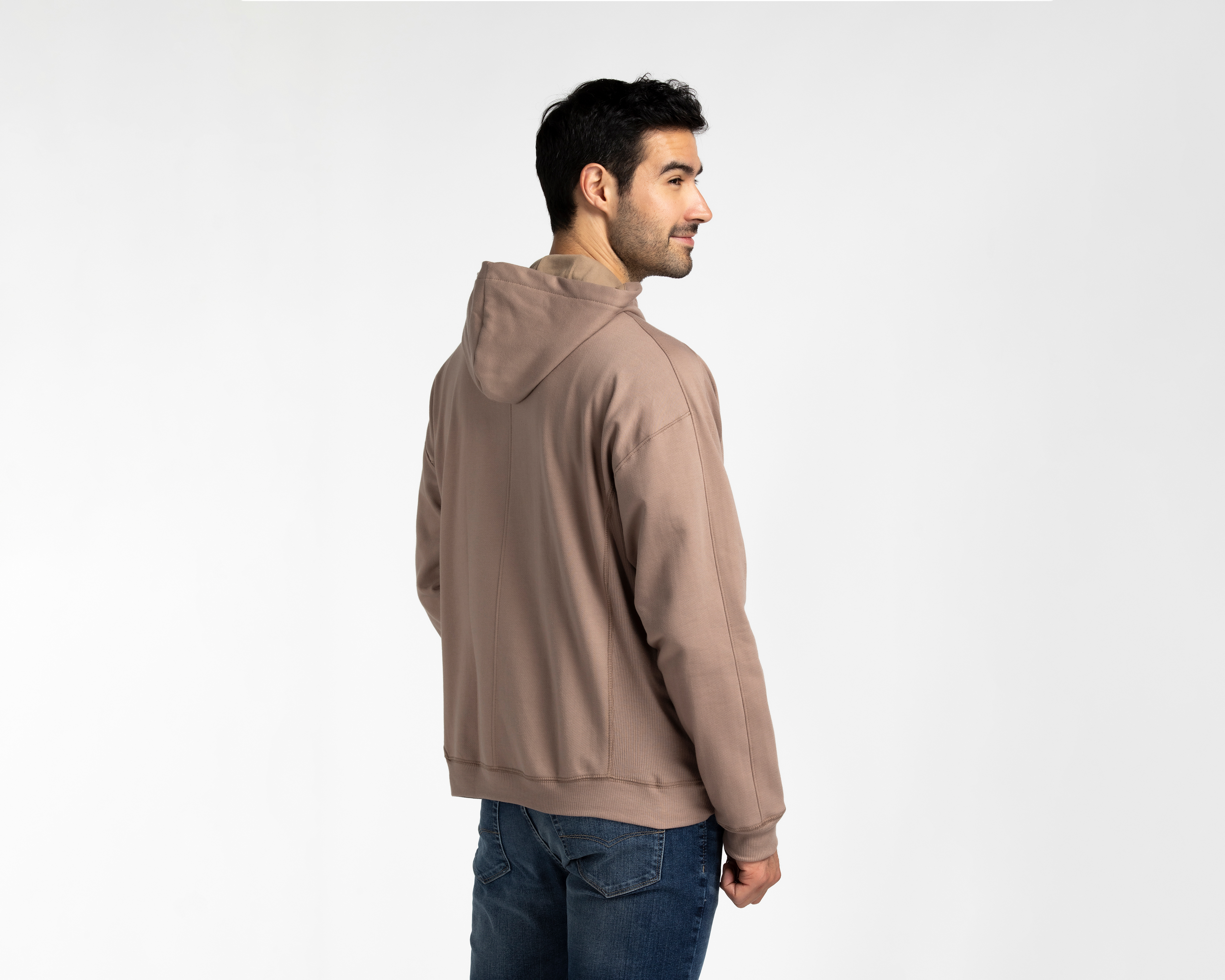 Foto 3 pulgar | Foto 2 | Sudadera Oggi con Capucha