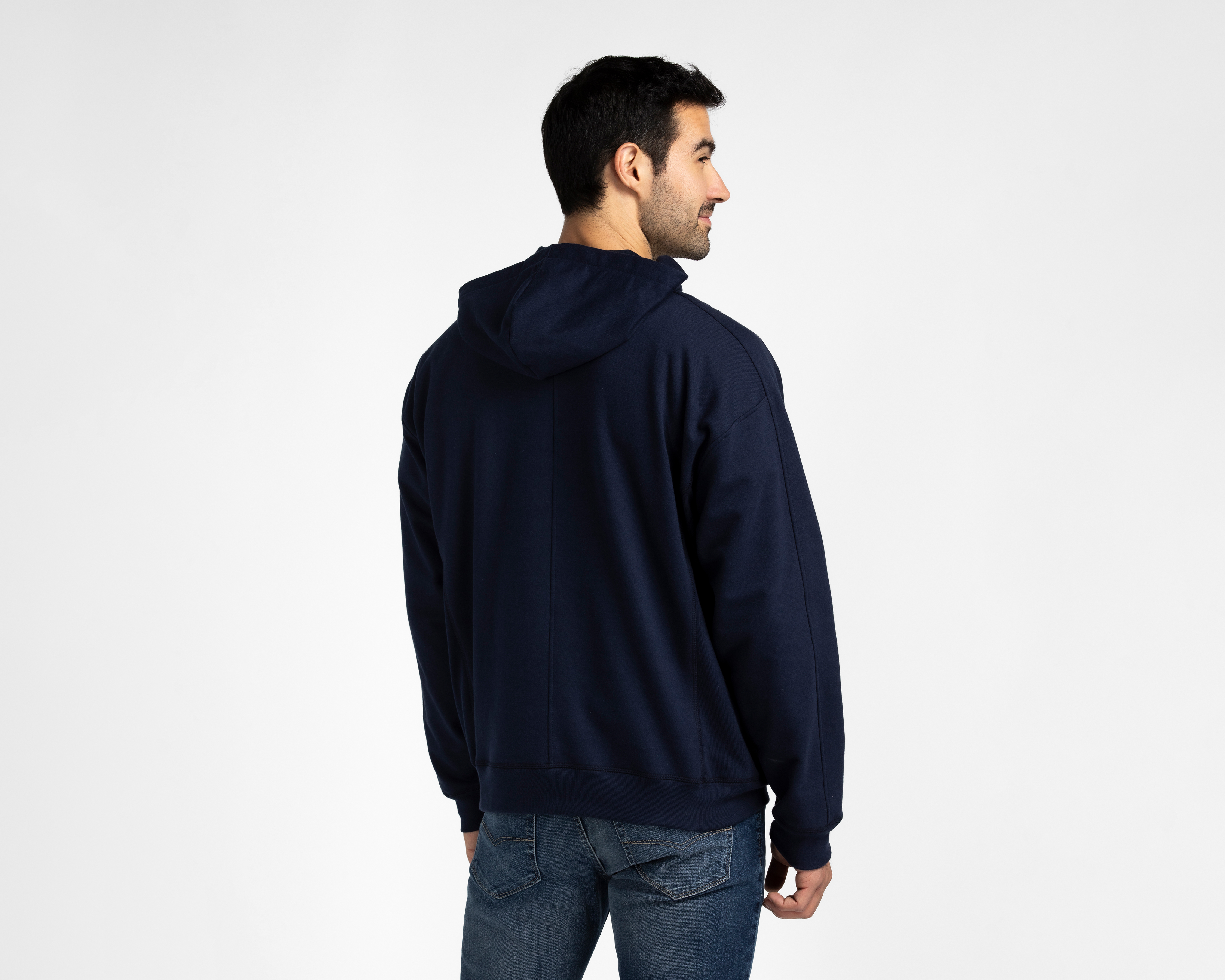 Foto 3 pulgar | Foto 2 | Sudadera Oggi con Capucha para Hombre