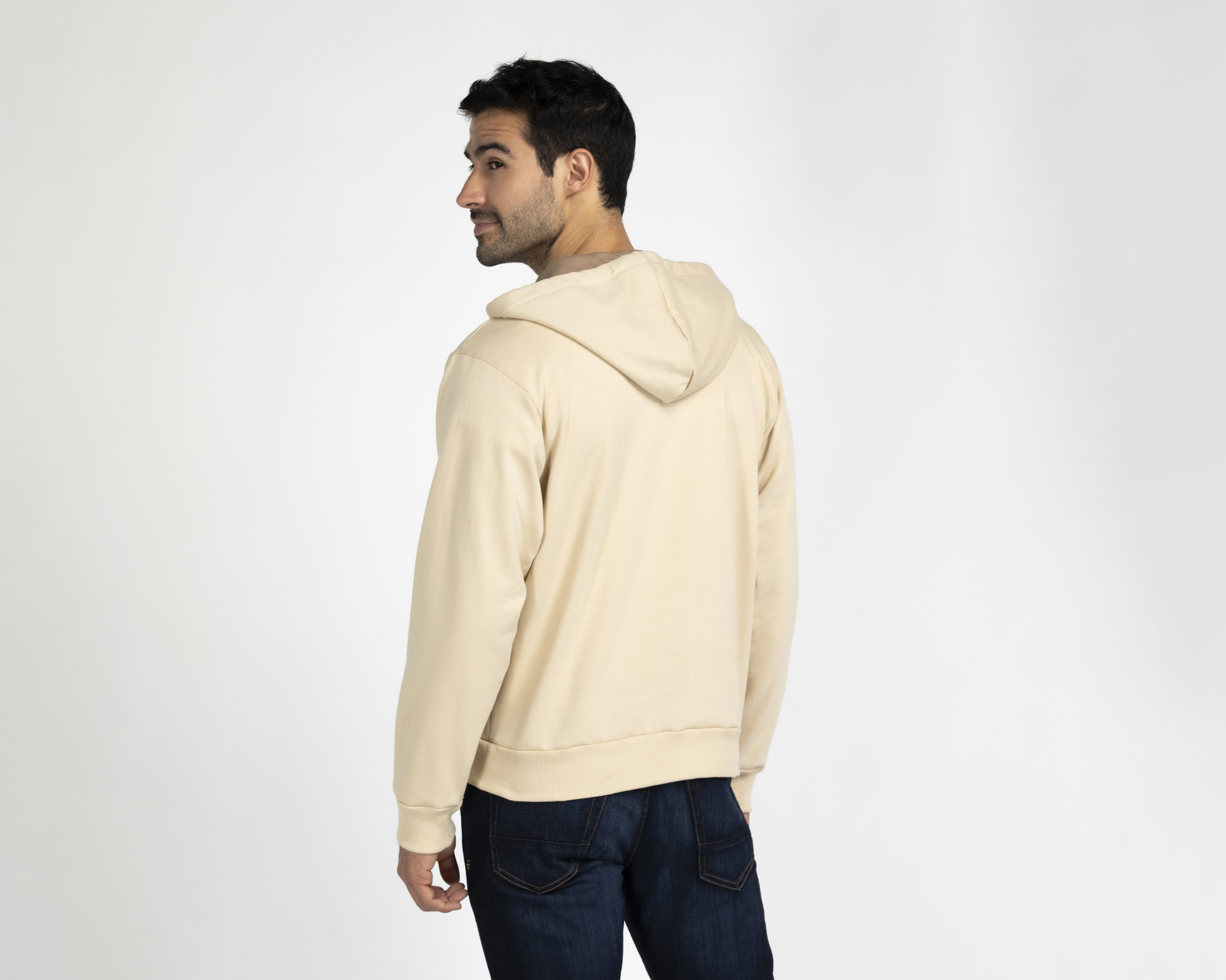 Foto 3 pulgar | Foto 2 | Sudadera Oggi con Capucha