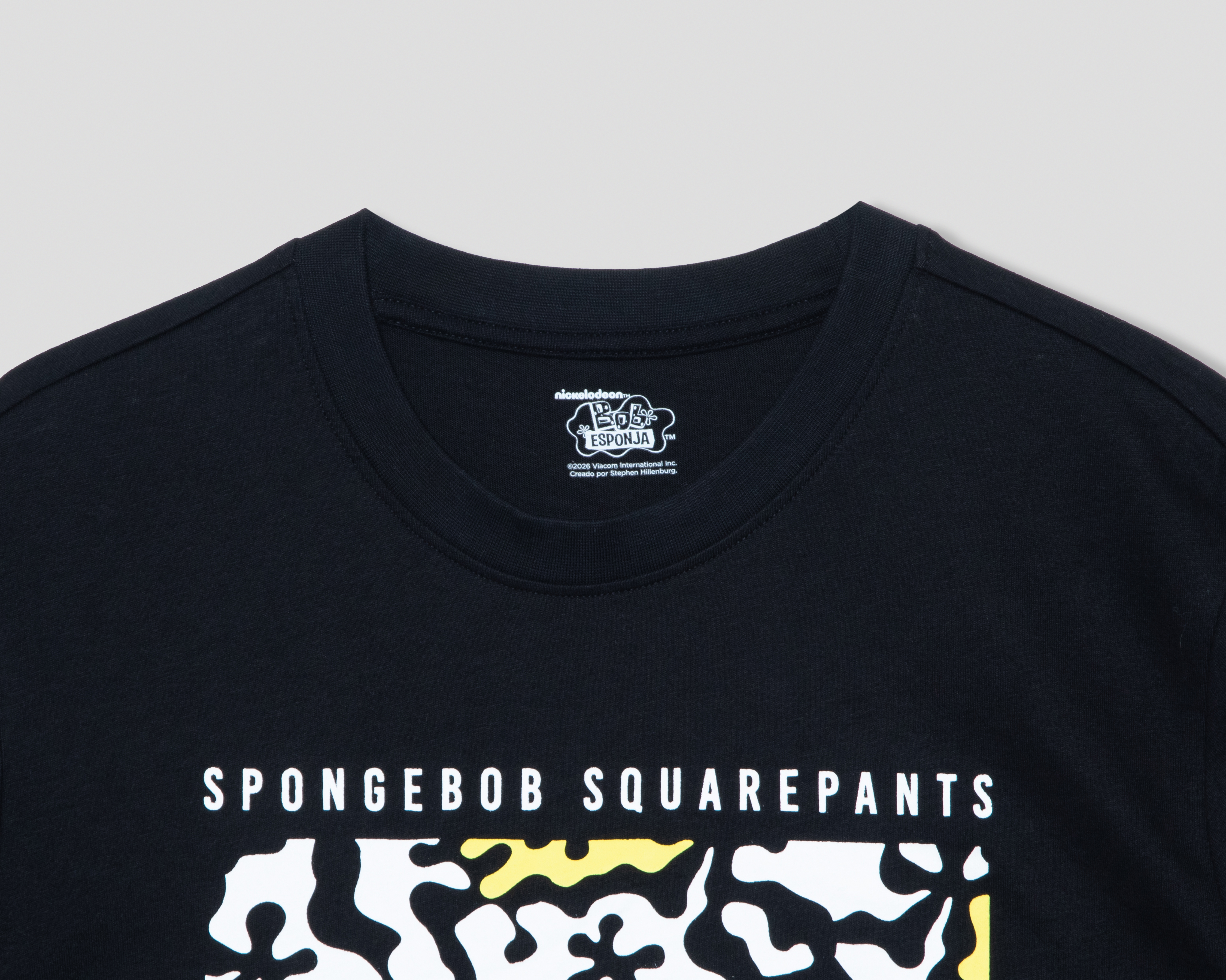 Foto 4 pulgar | Foto 3 | Playera de Cuello Redondo Negra Bob Esponja para Hombre