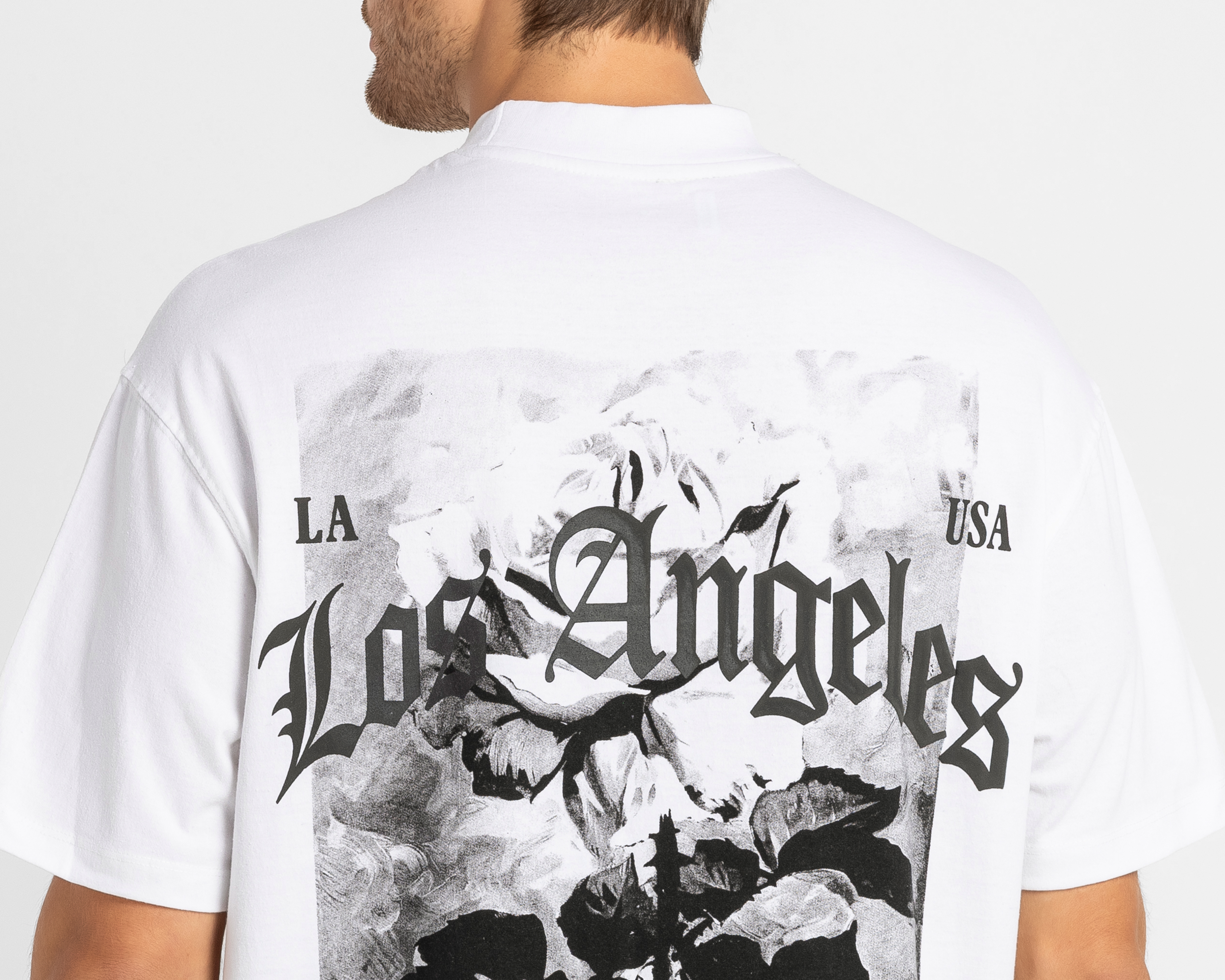 Foto 6 pulgar | Foto 5 | Playera de Cuello Redondo Blanca Neo*City para Hombre