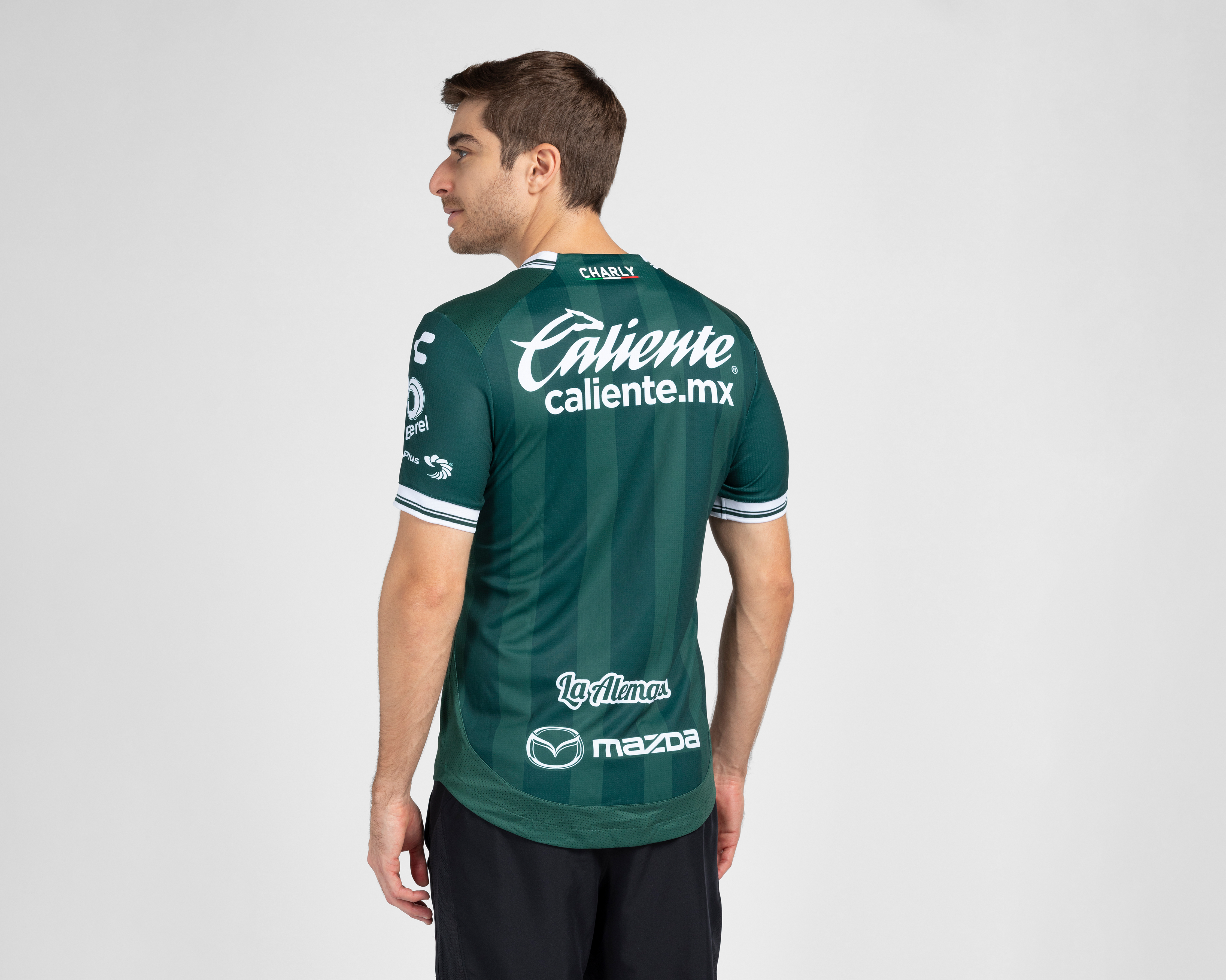 Foto 3 pulgar | Foto 2 | Jersey Charly Club León Local 25/26 para Hombre