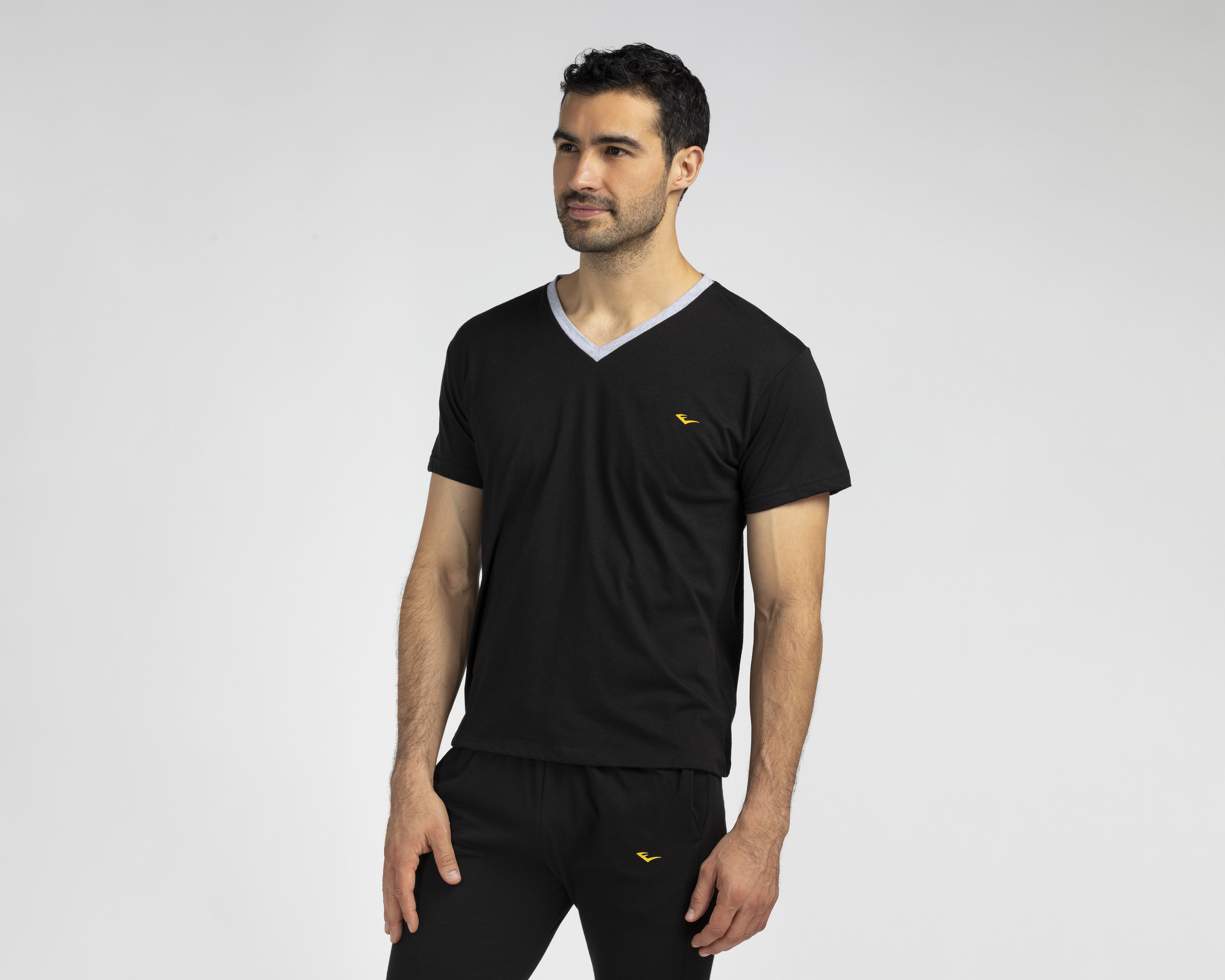 Foto 4 pulgar | Foto 3 | Pijama Everlast para Hombre 2 Piezas