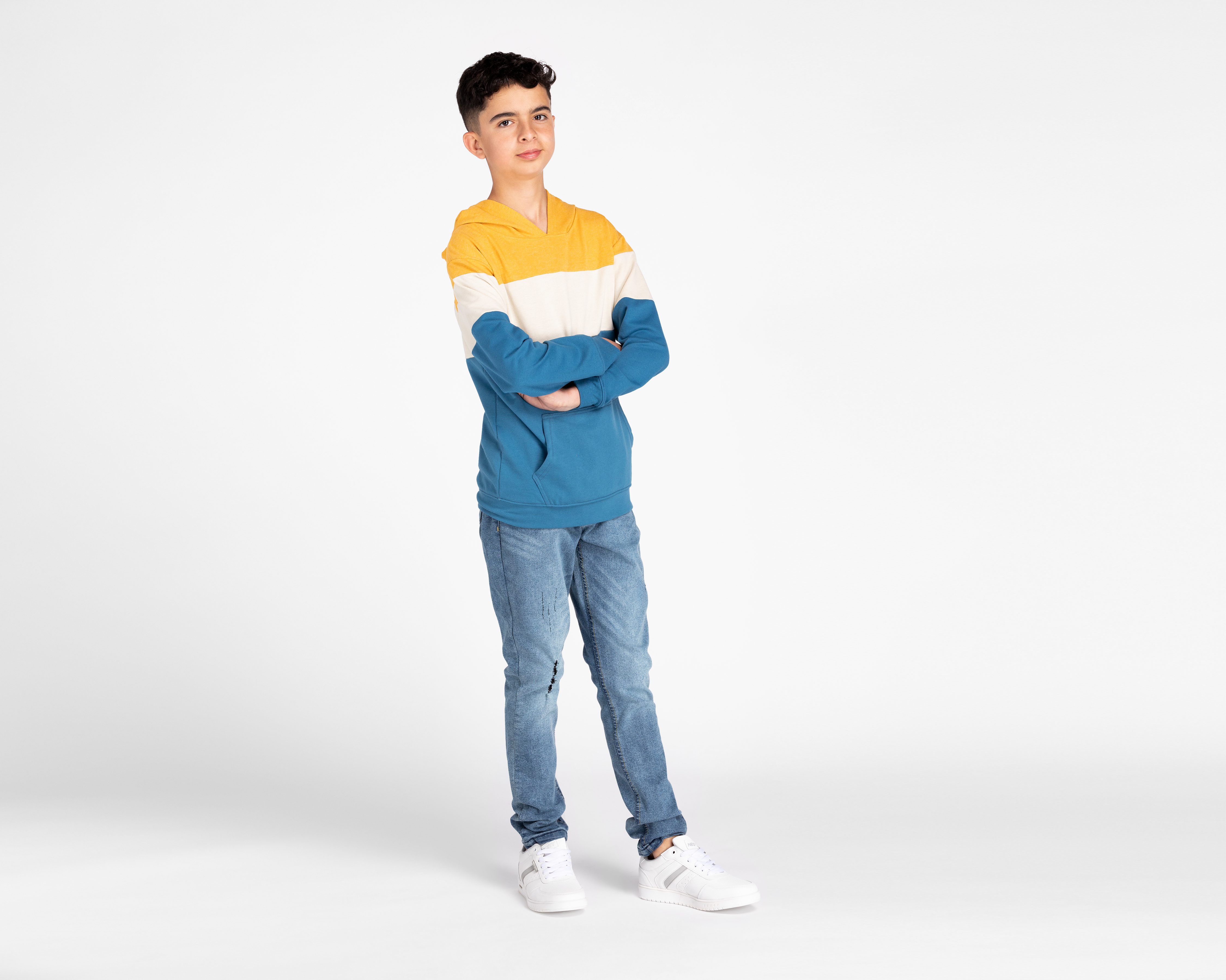 Foto 3 pulgar | Foto 2 | Sudadera Refill con Gorro Juvenil