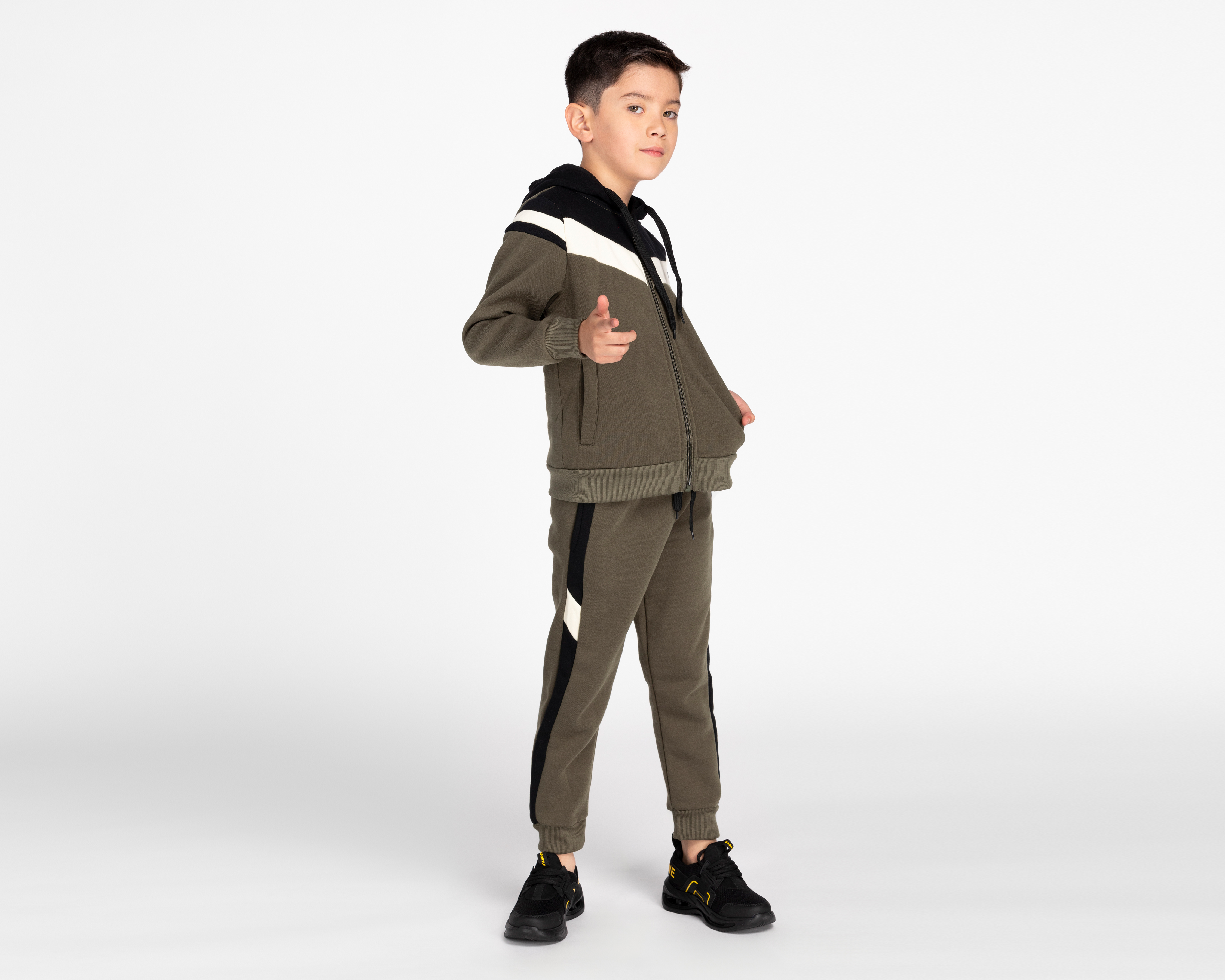 Foto 2 pulgar | Foto 1 | Conjunto Deportivo Sportline para Niño 2 Piezas