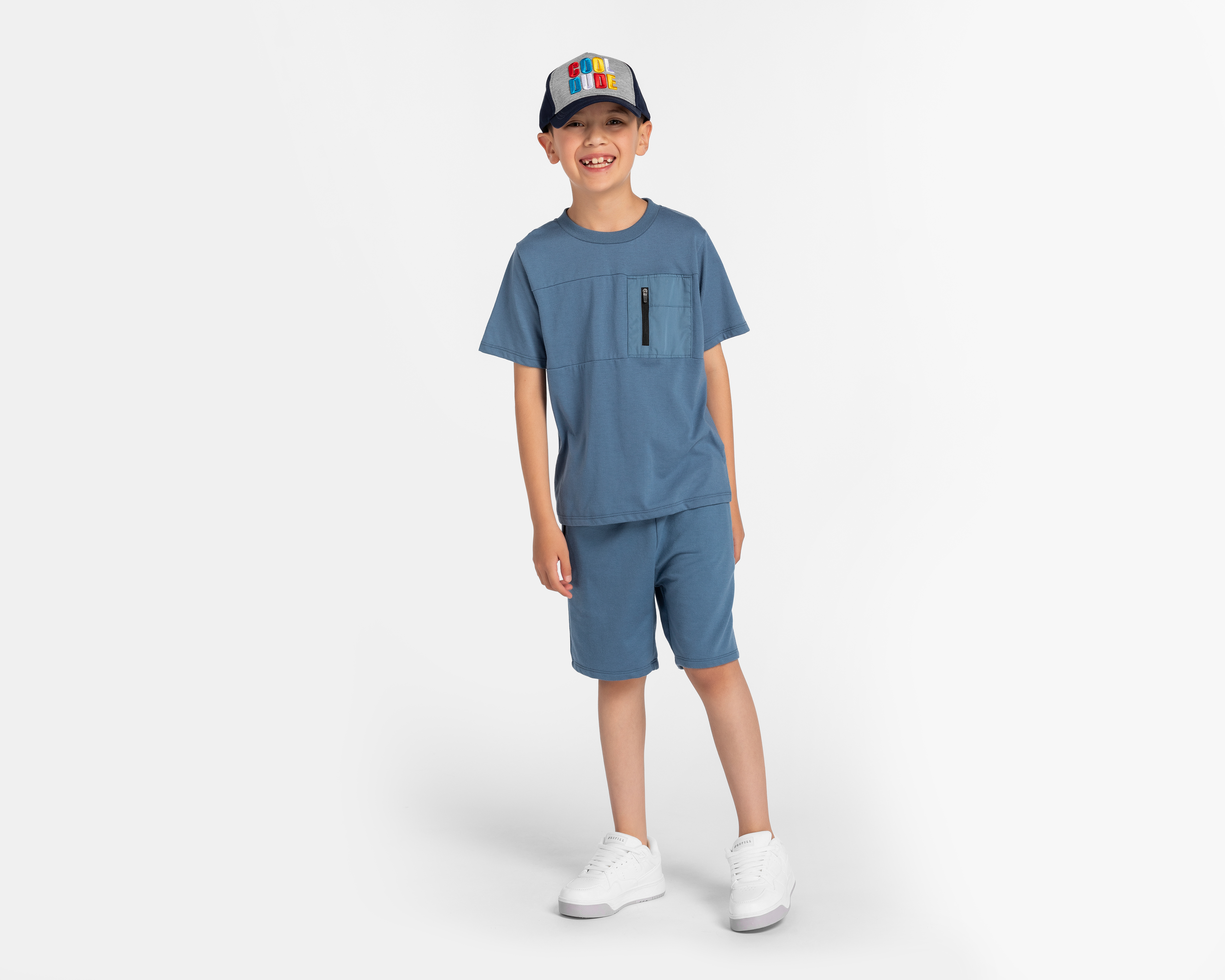 Foto 4 pulgar | Foto 3 | Conjunto con Short y Playera Refill para Niño