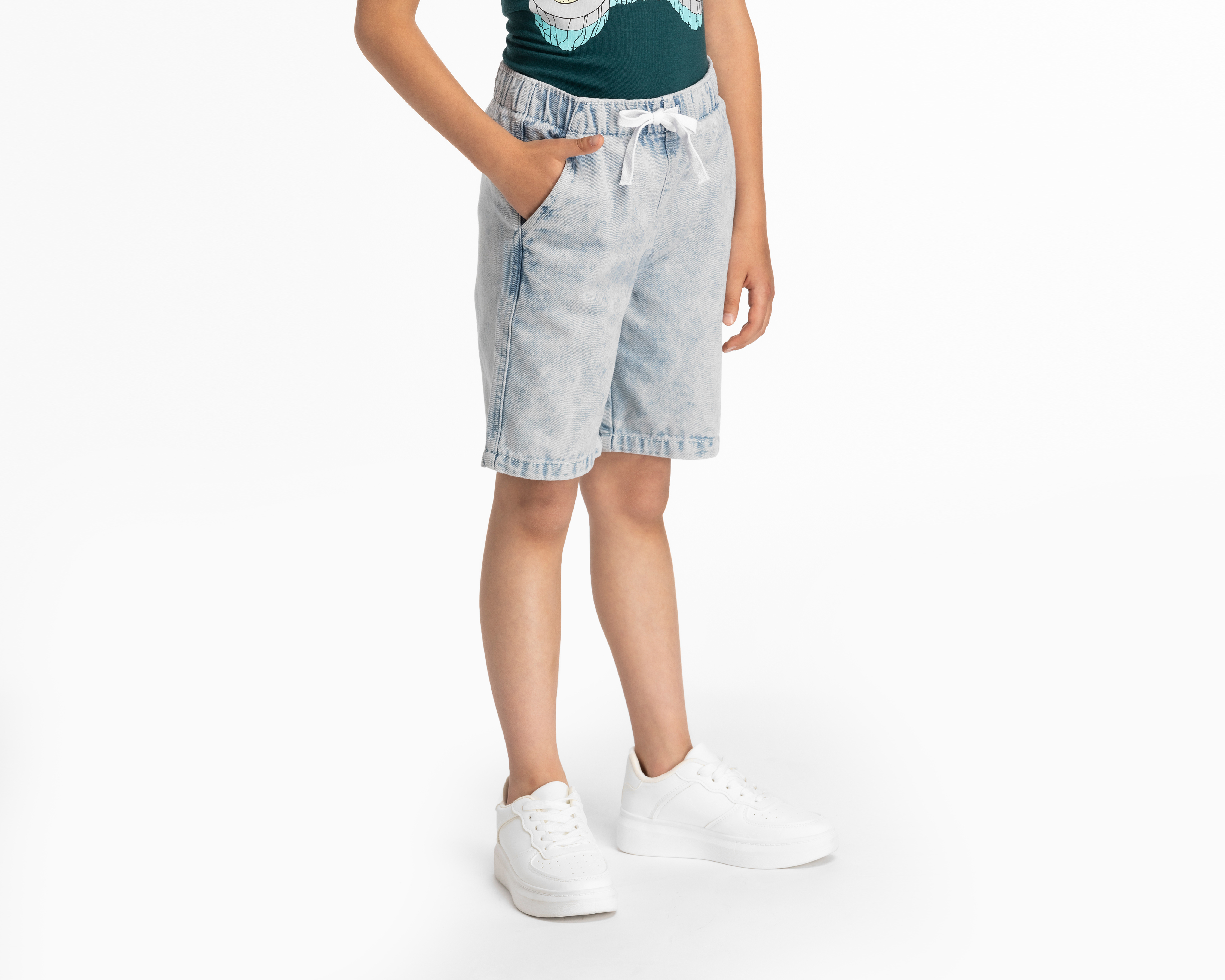 Foto 2 pulgar | Foto 1 | Short Neo*City para Niño