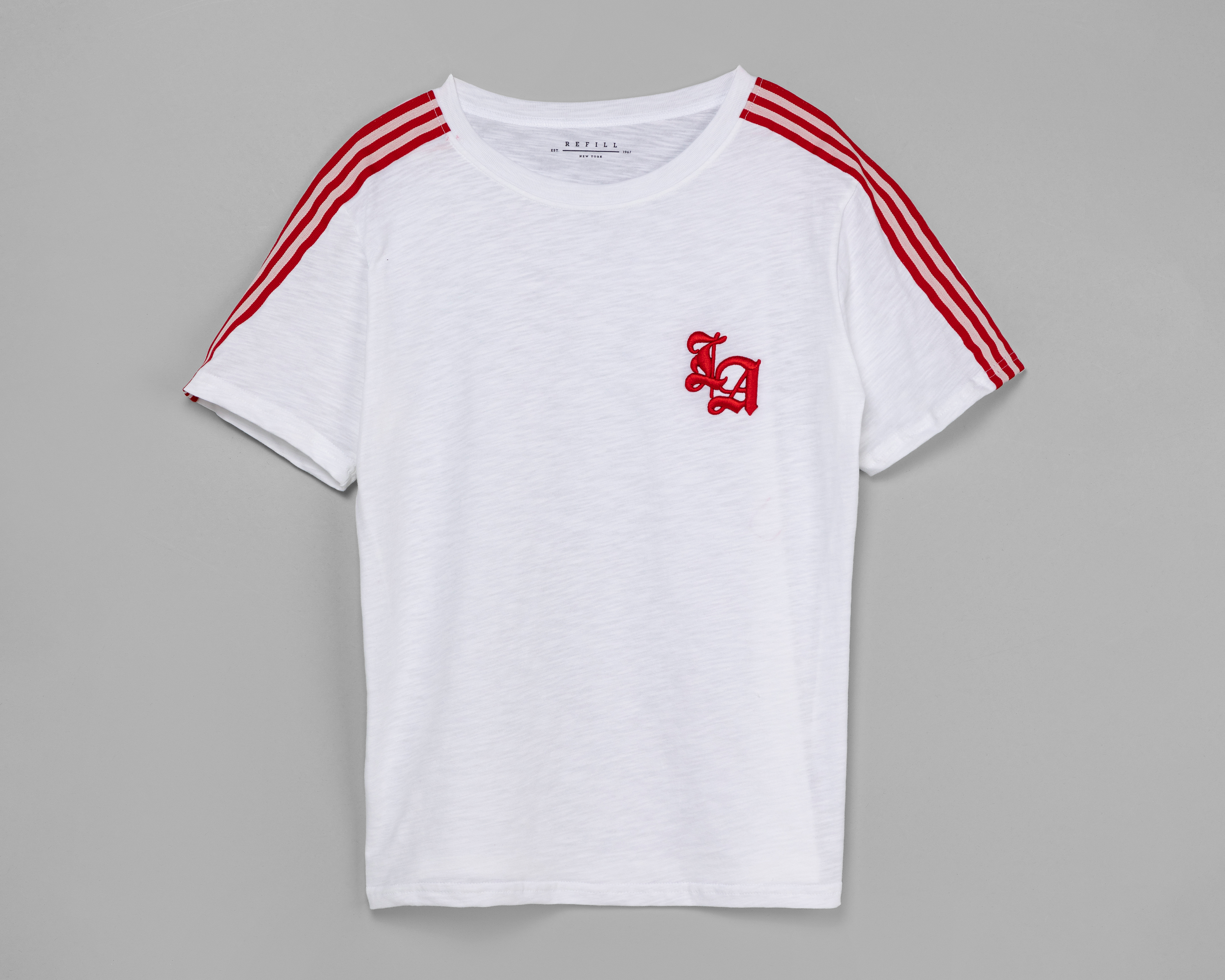 Foto 2 pulgar | Foto 1 | Playera Refill Manga Corta para Niño