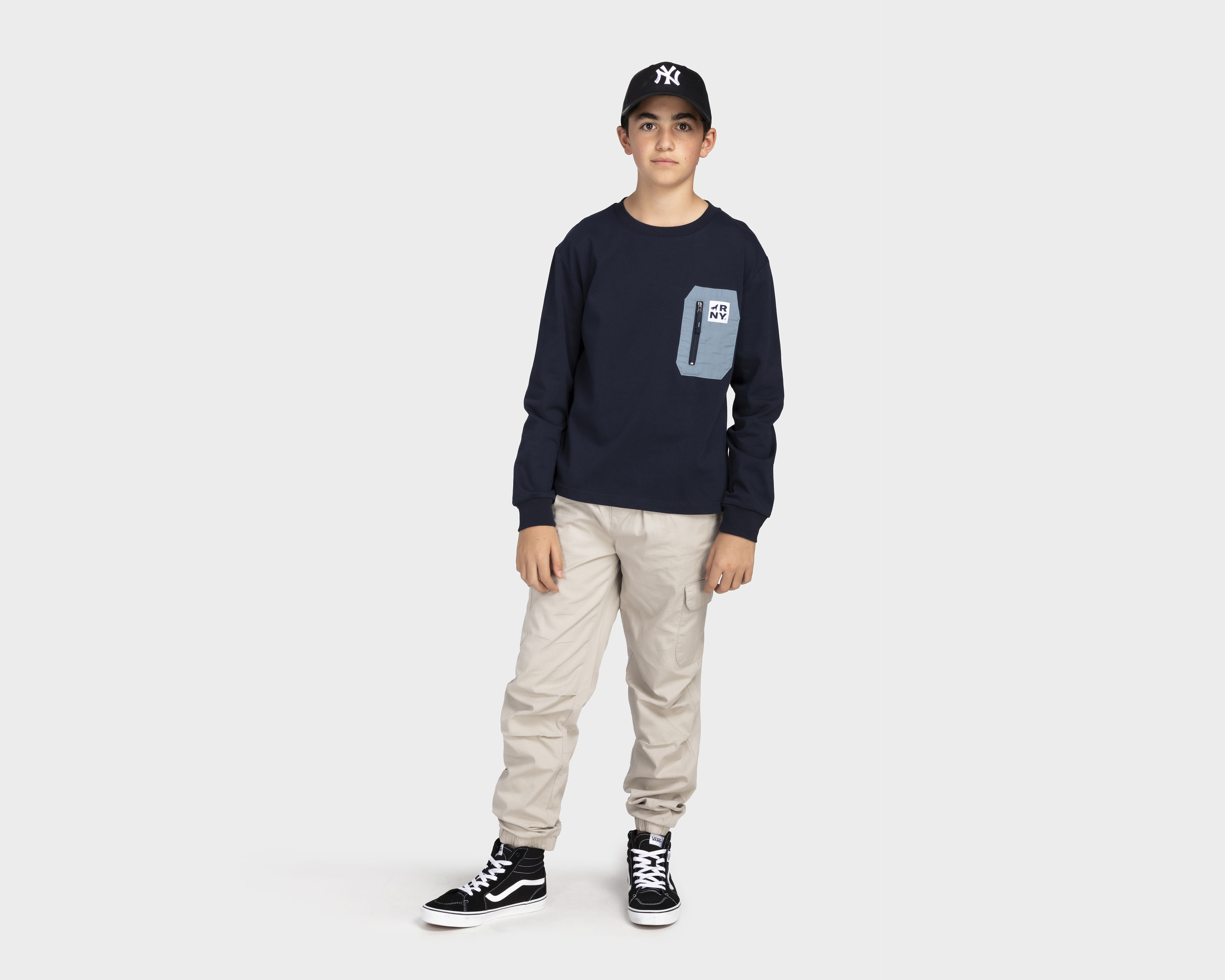 Foto 4 pulgar | Foto 3 | Playera Refill Cuello Redondo