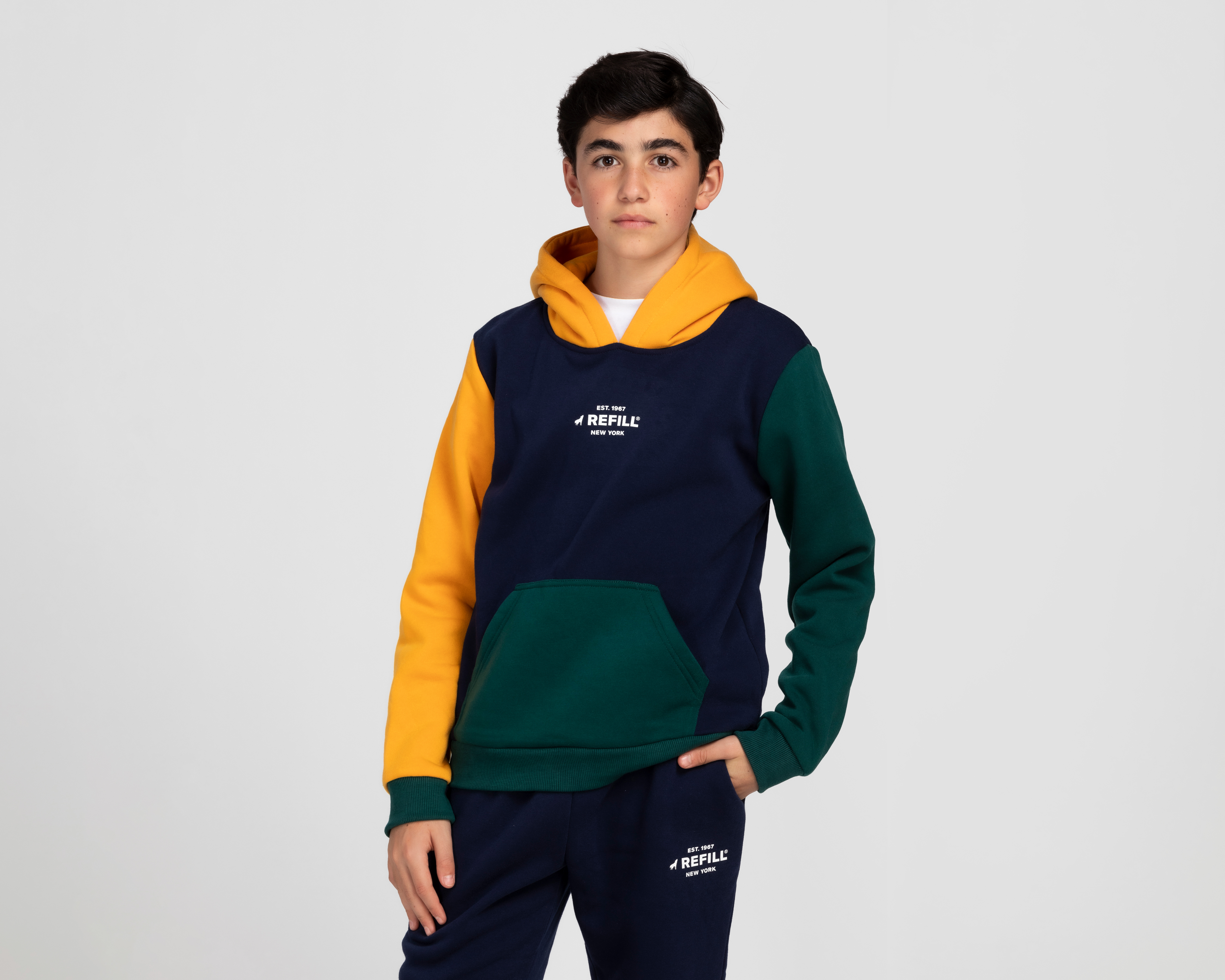 Foto 4 pulgar | Foto 3 | Conjunto de Pants y Sudadera Refill Juvenil