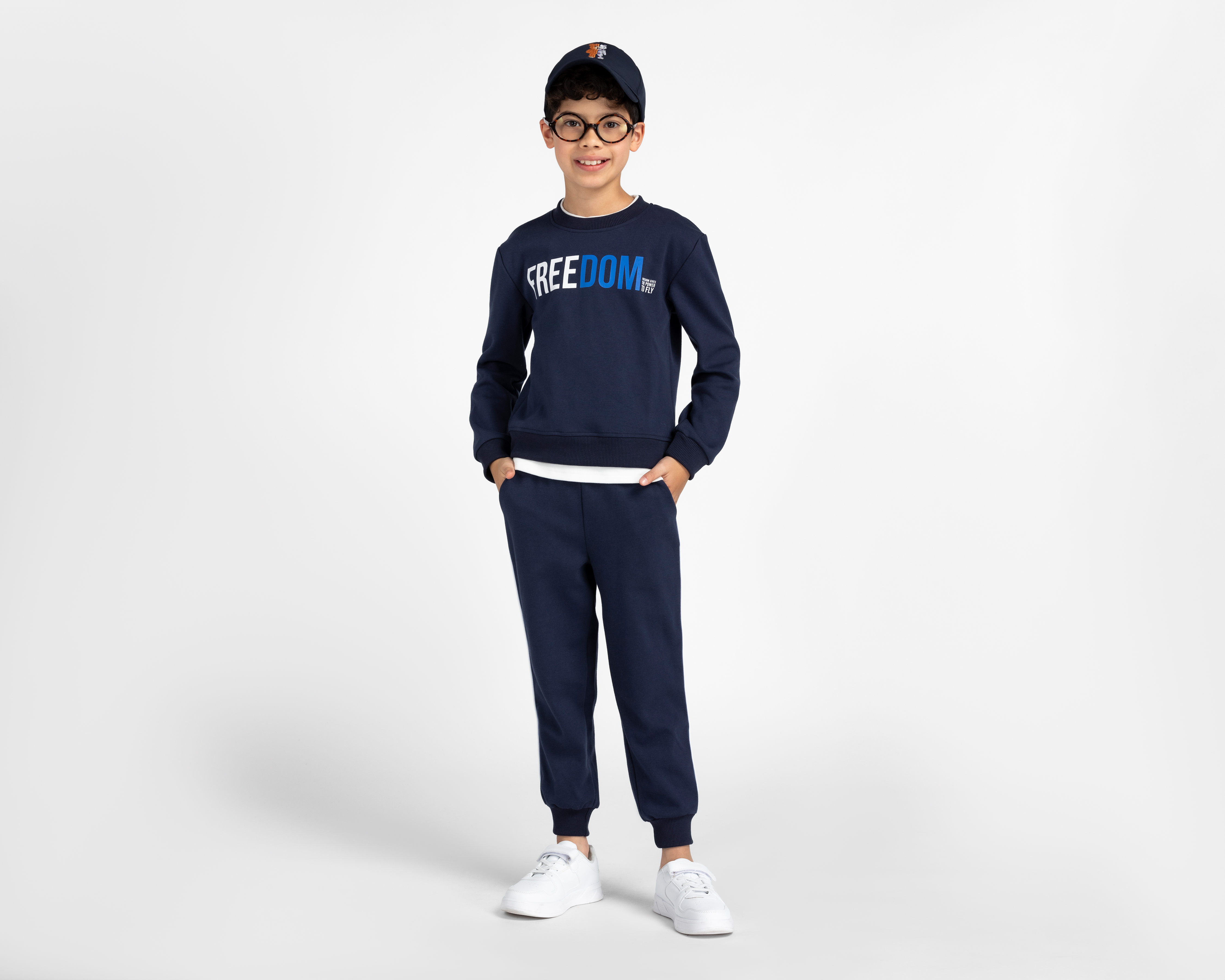 Foto 4 pulgar | Foto 3 | Conjunto de Pants y Sudadera Refill para Niño