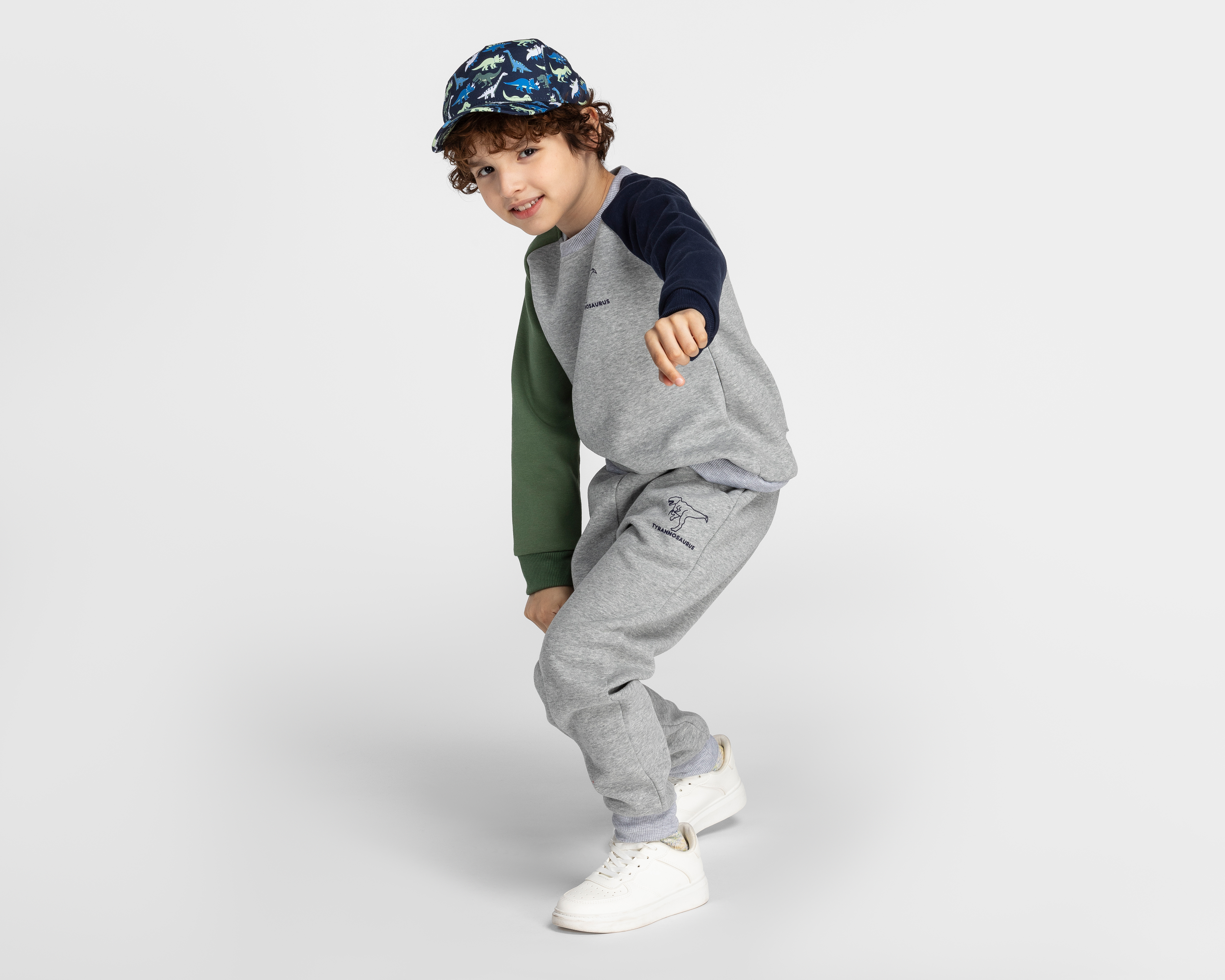 Foto 1 | Foto 1 | Conjunto de Sudadera y Pants Refill para Niño