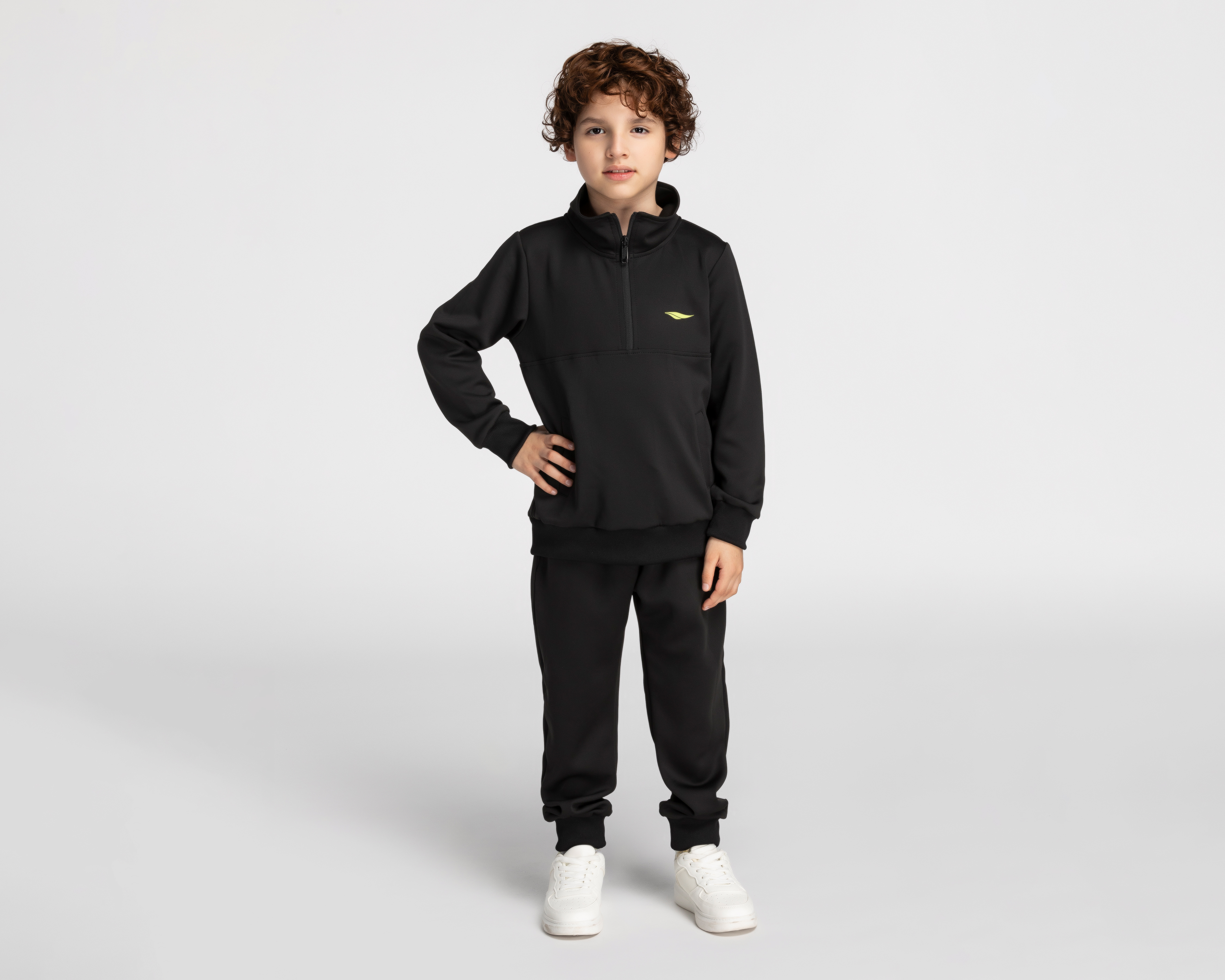 Foto 2 pulgar | Foto 1 | Conjunto de Pants y Sudadera Sportline para Niño