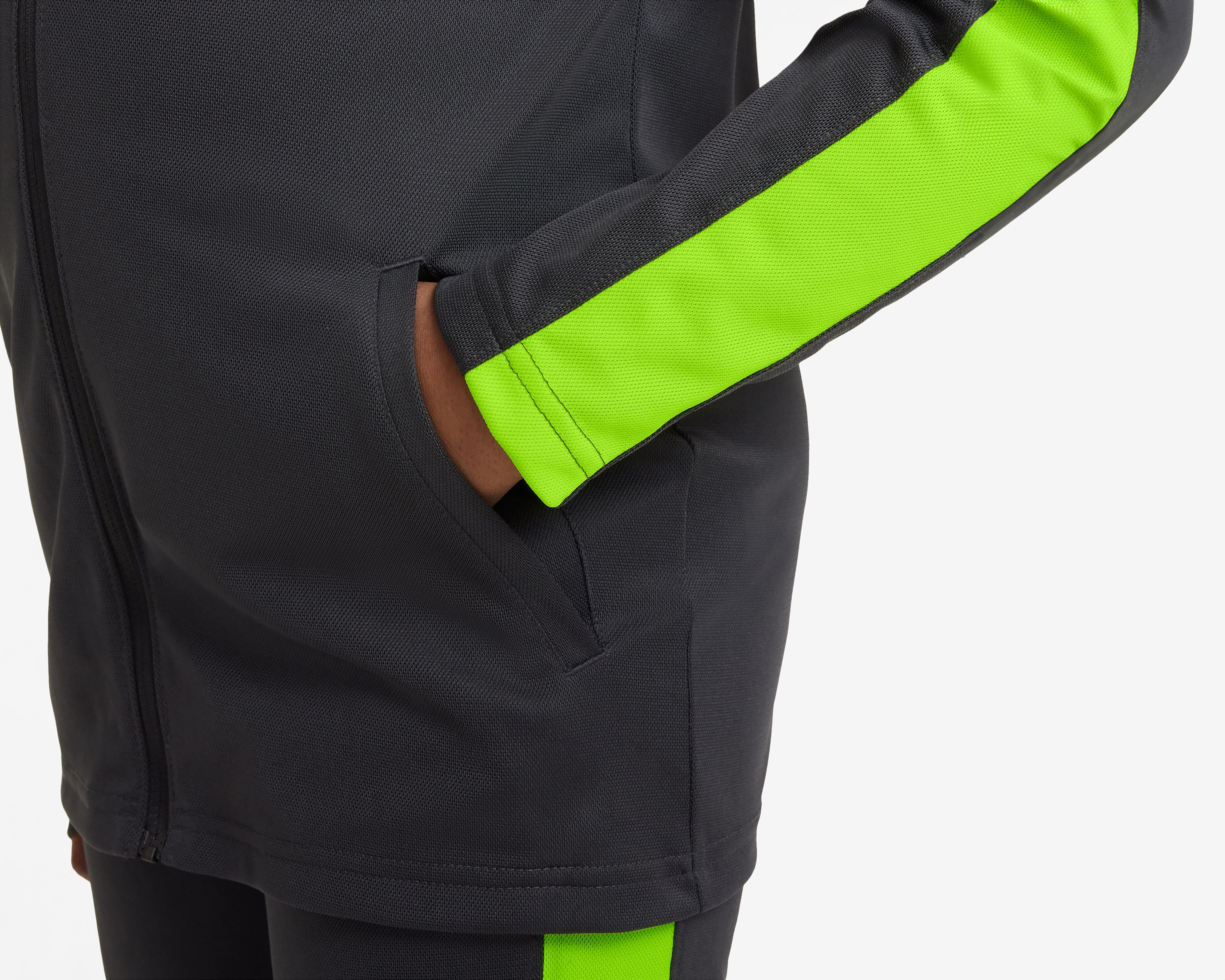 Foto 4 pulgar | Foto 3 | Chamarra y Pants Nike Deportivo para Niño