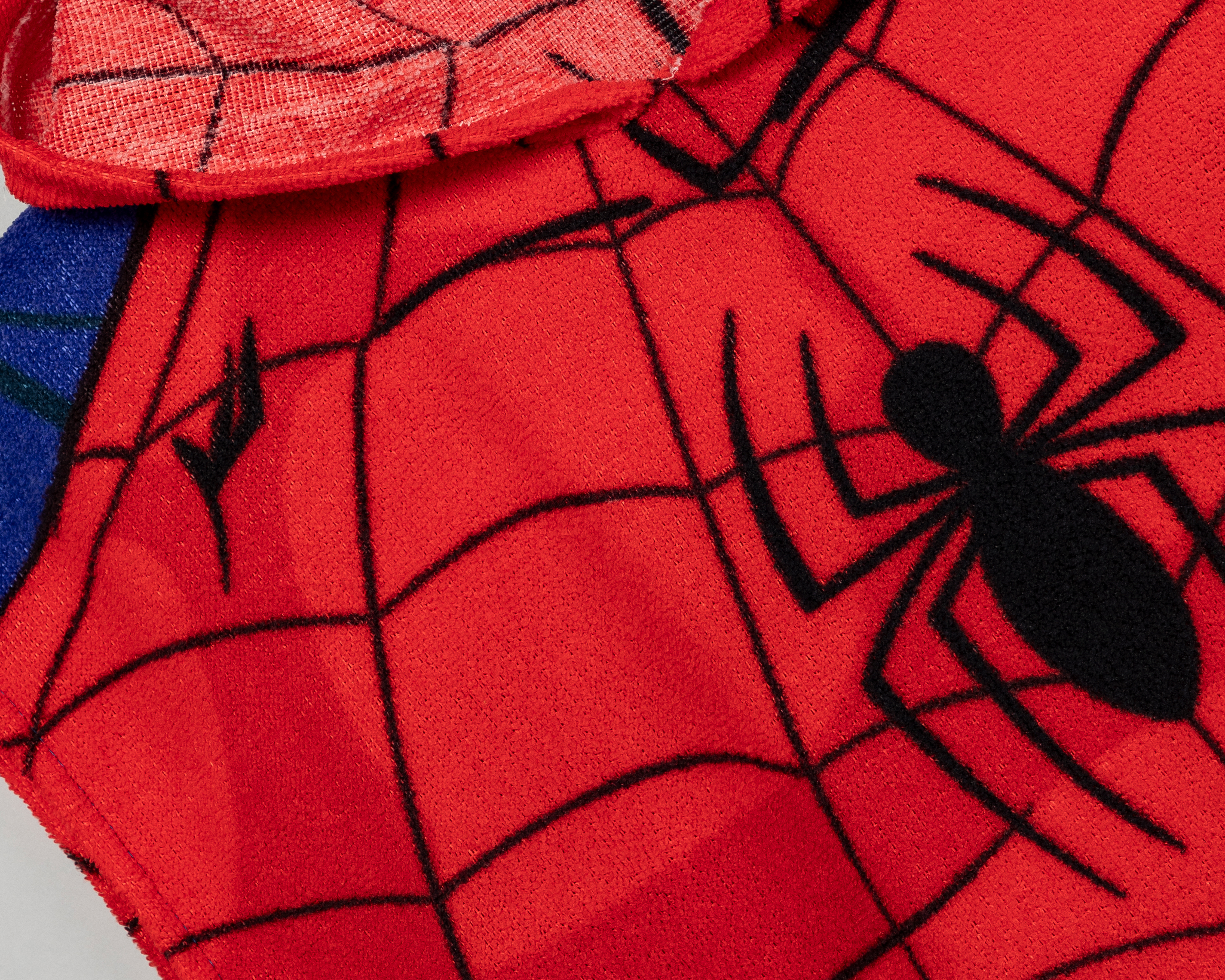 Foto 4 pulgar | Foto 3 | Traje de Baño y Toalla Spider-Man para Niño