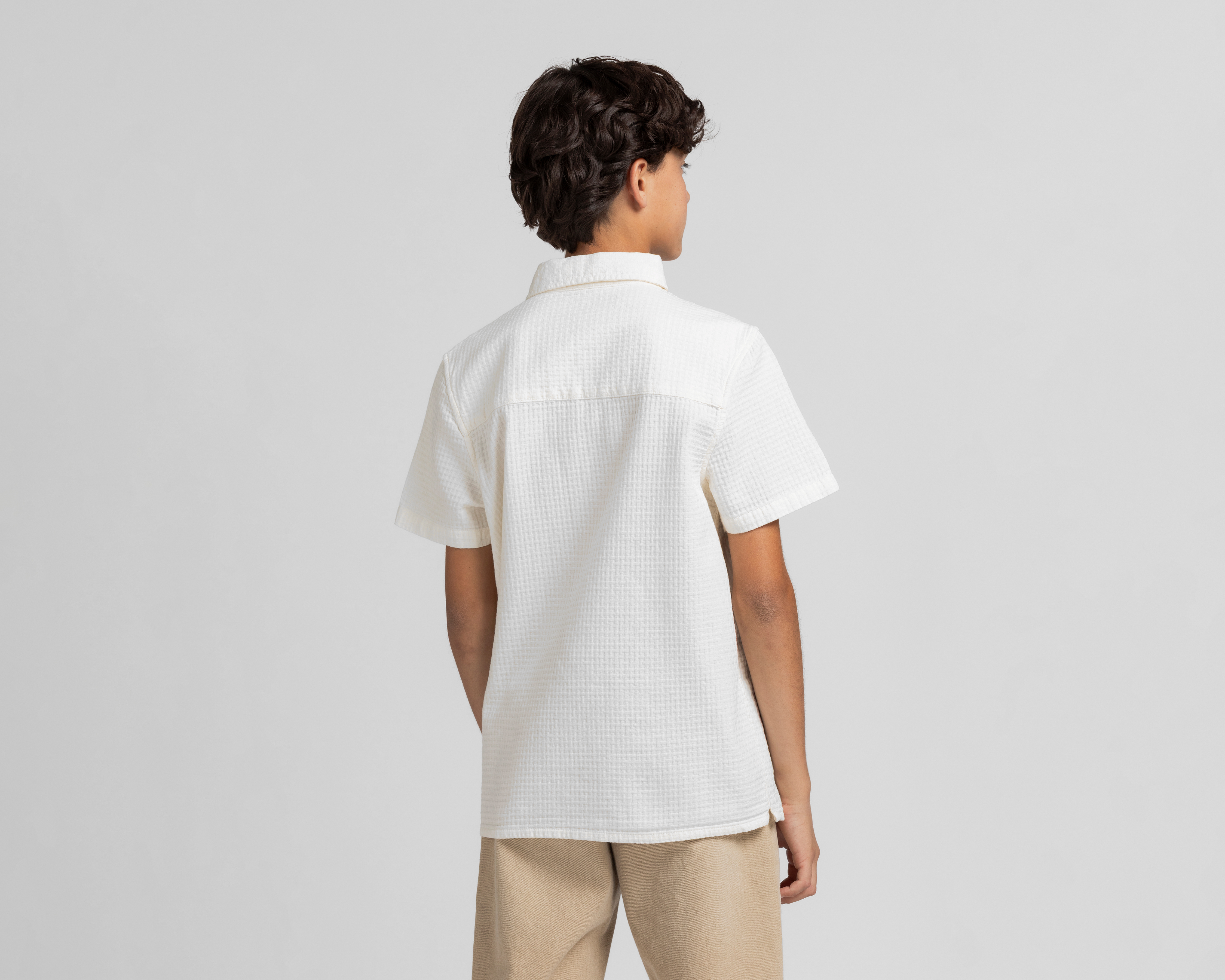 Foto 4 pulgar | Foto 3 | Camisa Refill Manga Corta Beige para Niño