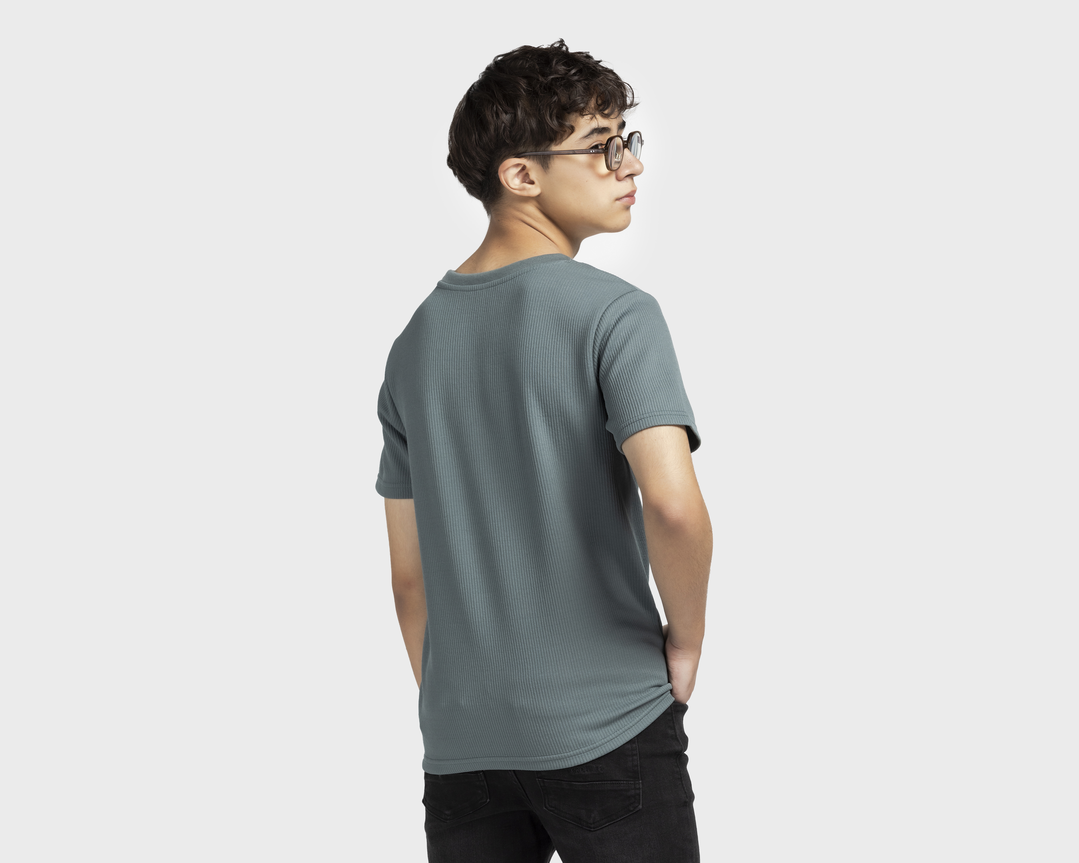 Foto 4 pulgar | Foto 3 | Playera Neo*City Manga Corta Verde para Niño