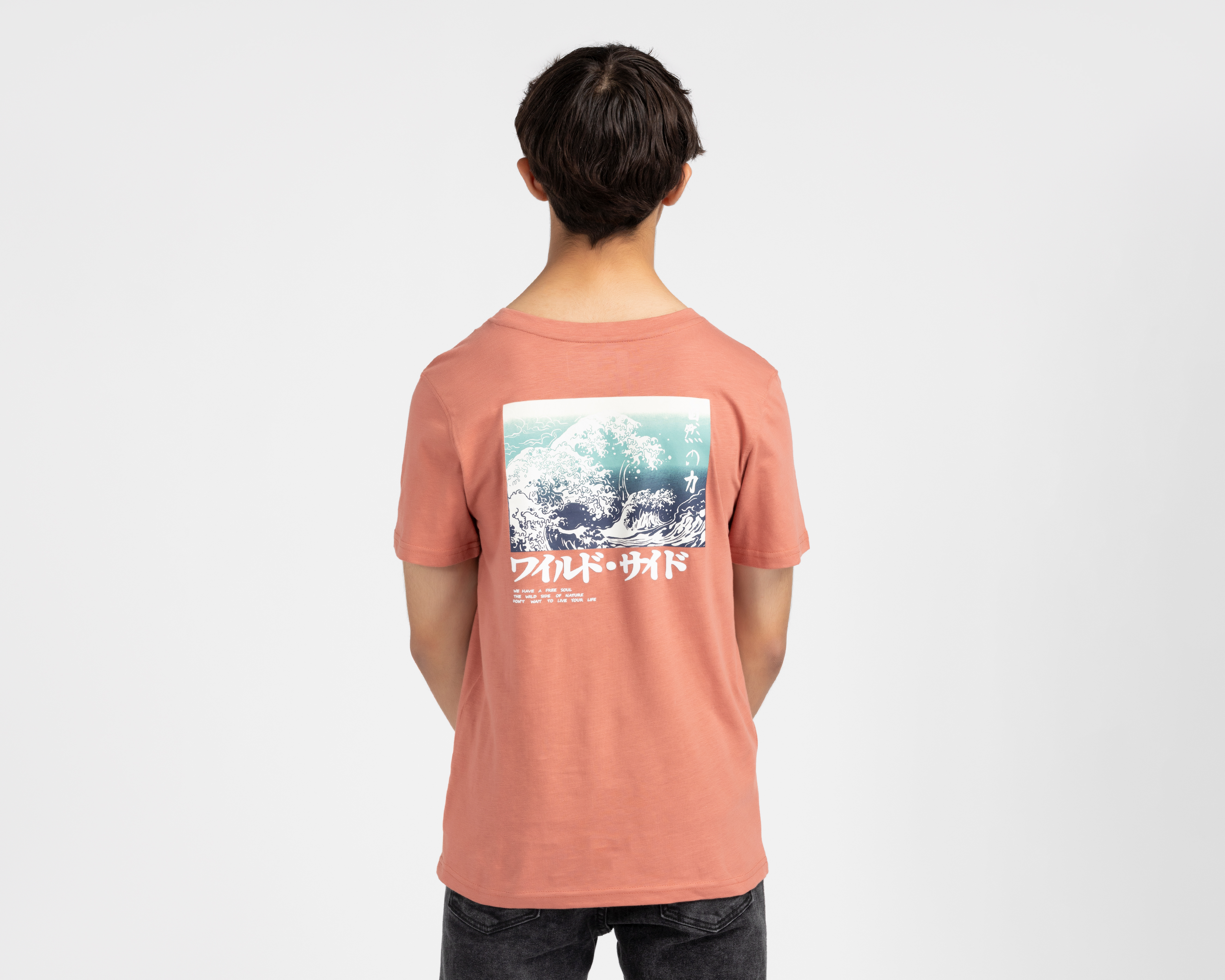 Foto 4 pulgar | Foto 3 | Playera Neo*City Manga Corta Estampada para Niño