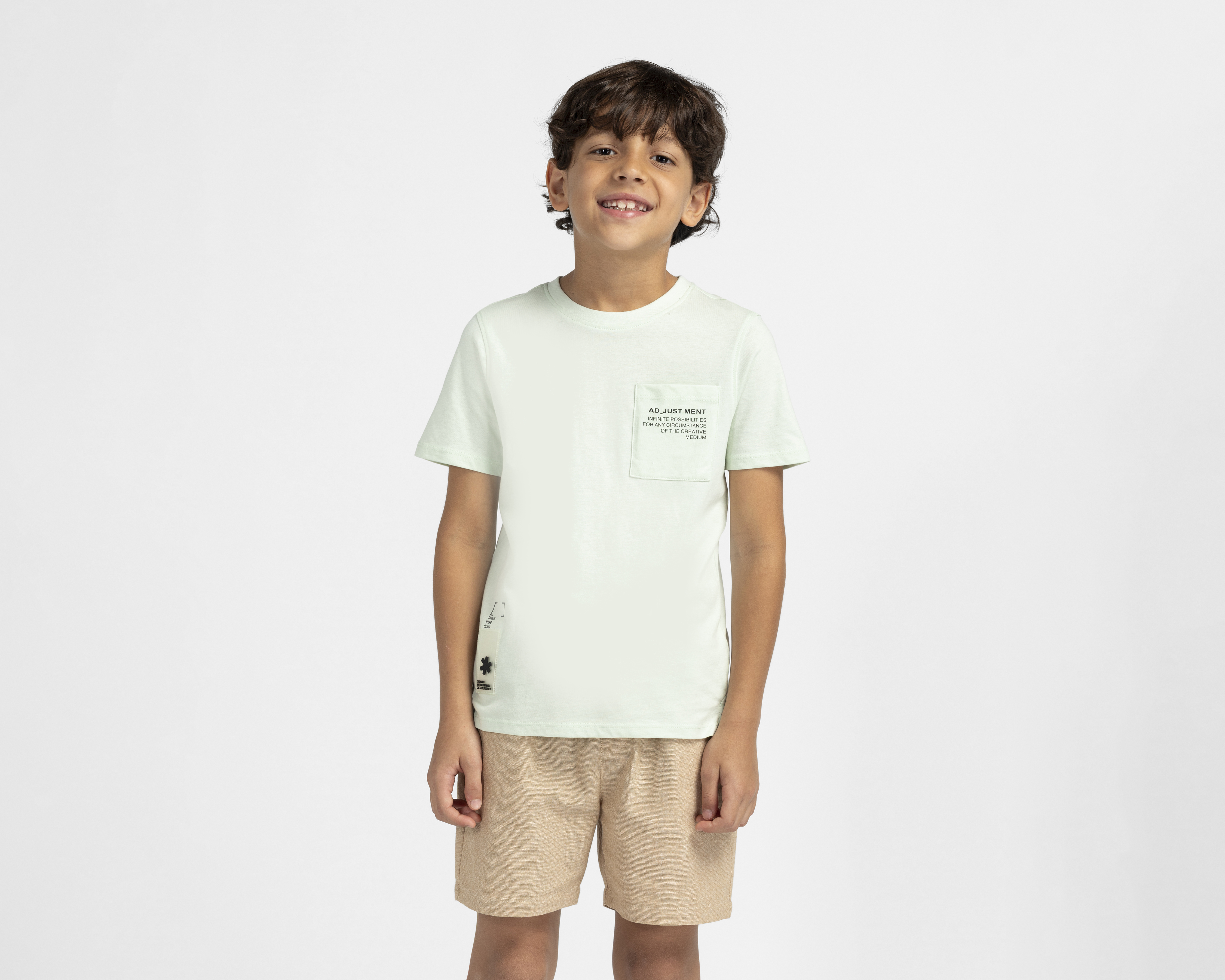 Foto 2 pulgar | Foto 1 | Playera Neo*City Manga Corta para Niño