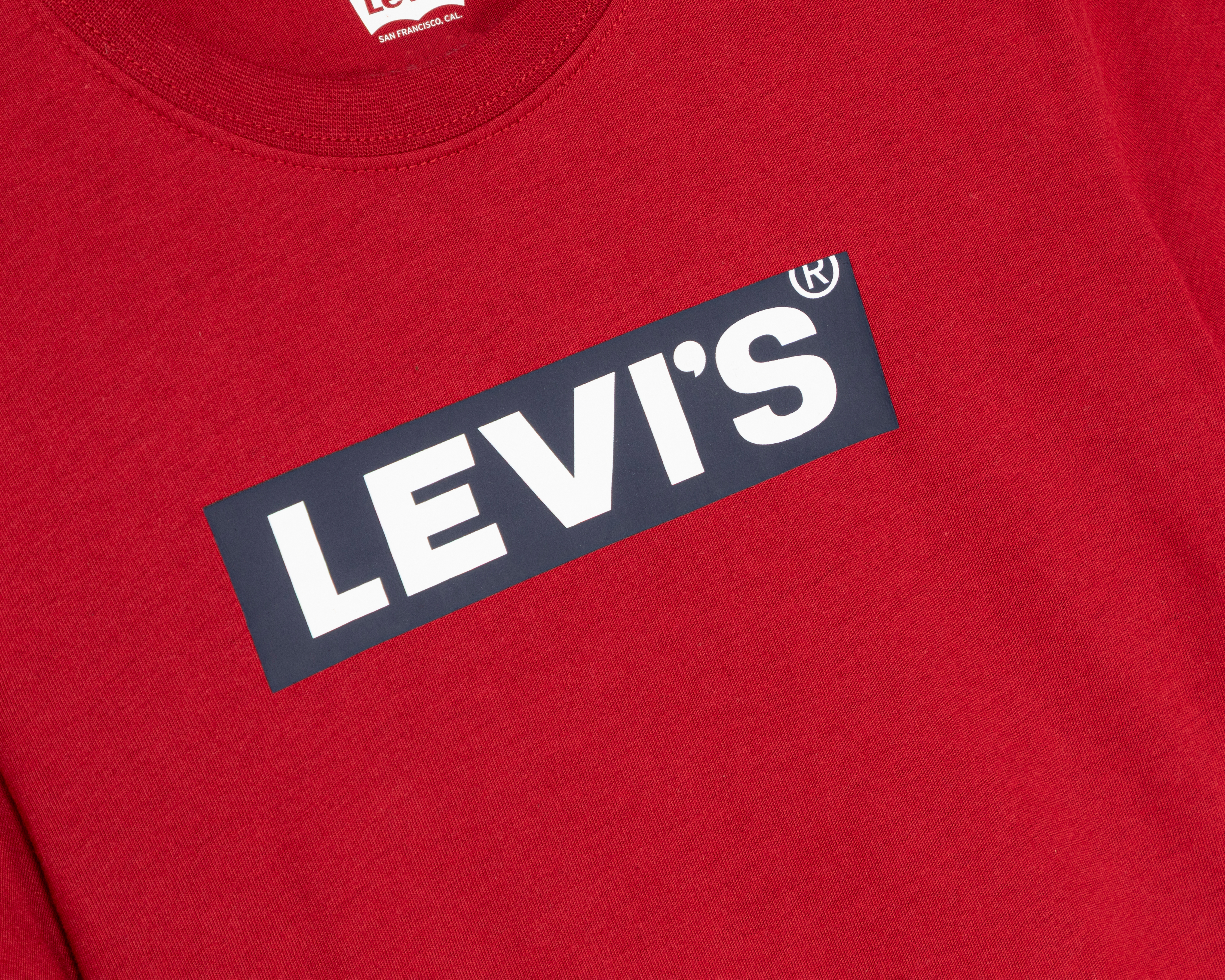 Foto 4 pulgar | Foto 3 | Playera de Cuello Redondo Roja Levis para Niño