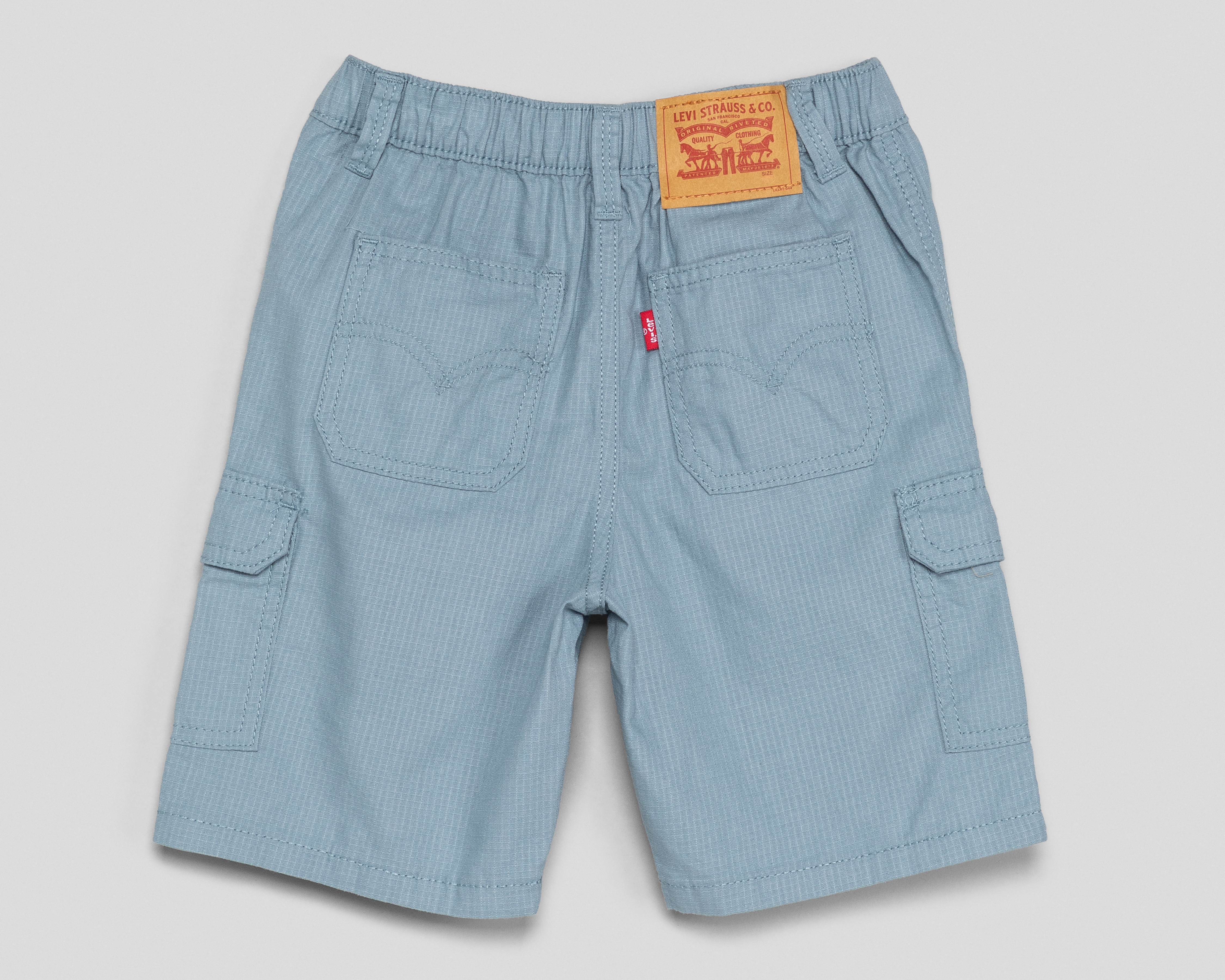 Foto 3 pulgar | Foto 2 | Short Levi's para Niño
