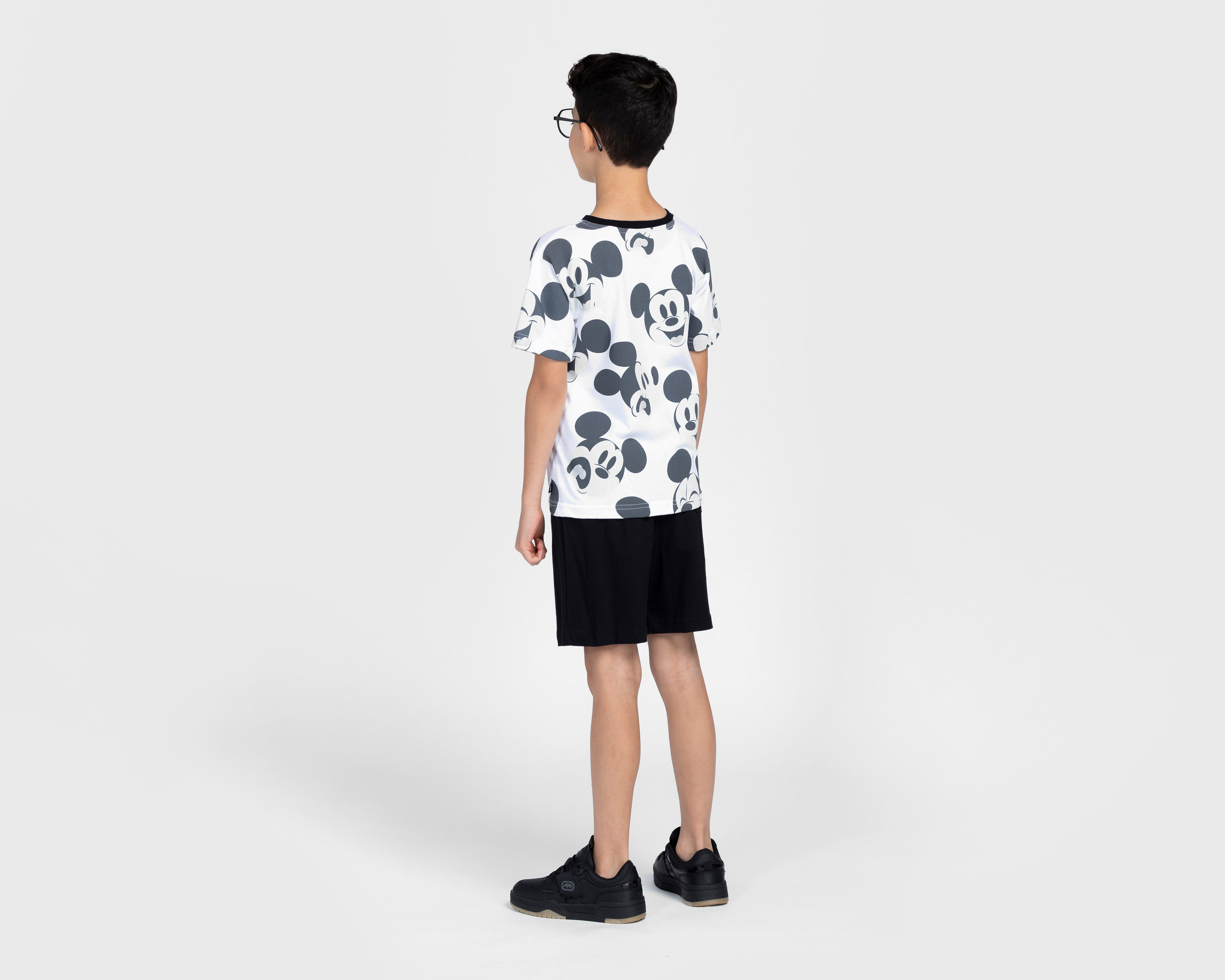 Foto 3 pulgar | Foto 2 | Playera y Short Disney Mickey Mouse para Niño