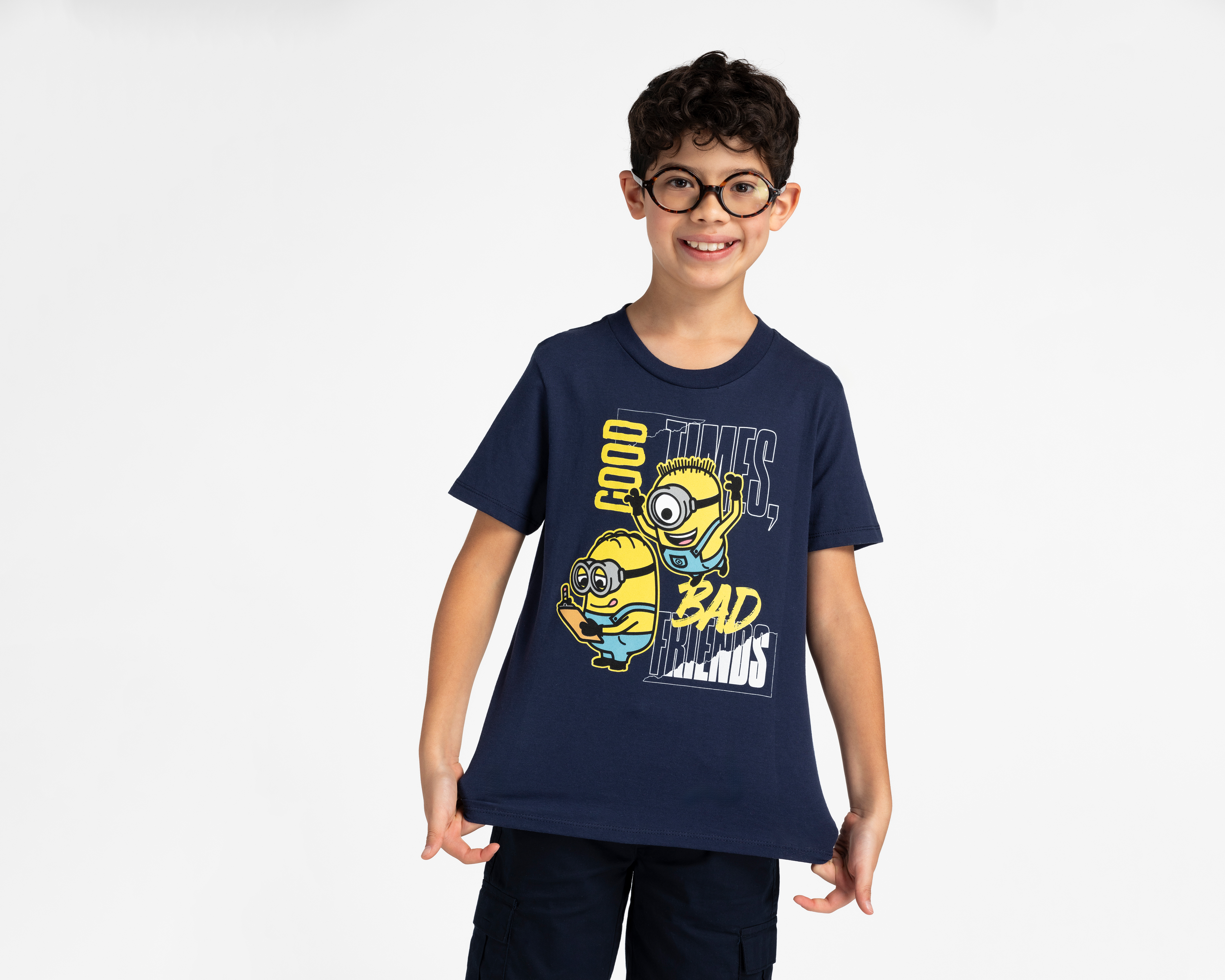 Foto 2 pulgar | Foto 1 | Playera Minions Manga Corta para Niño