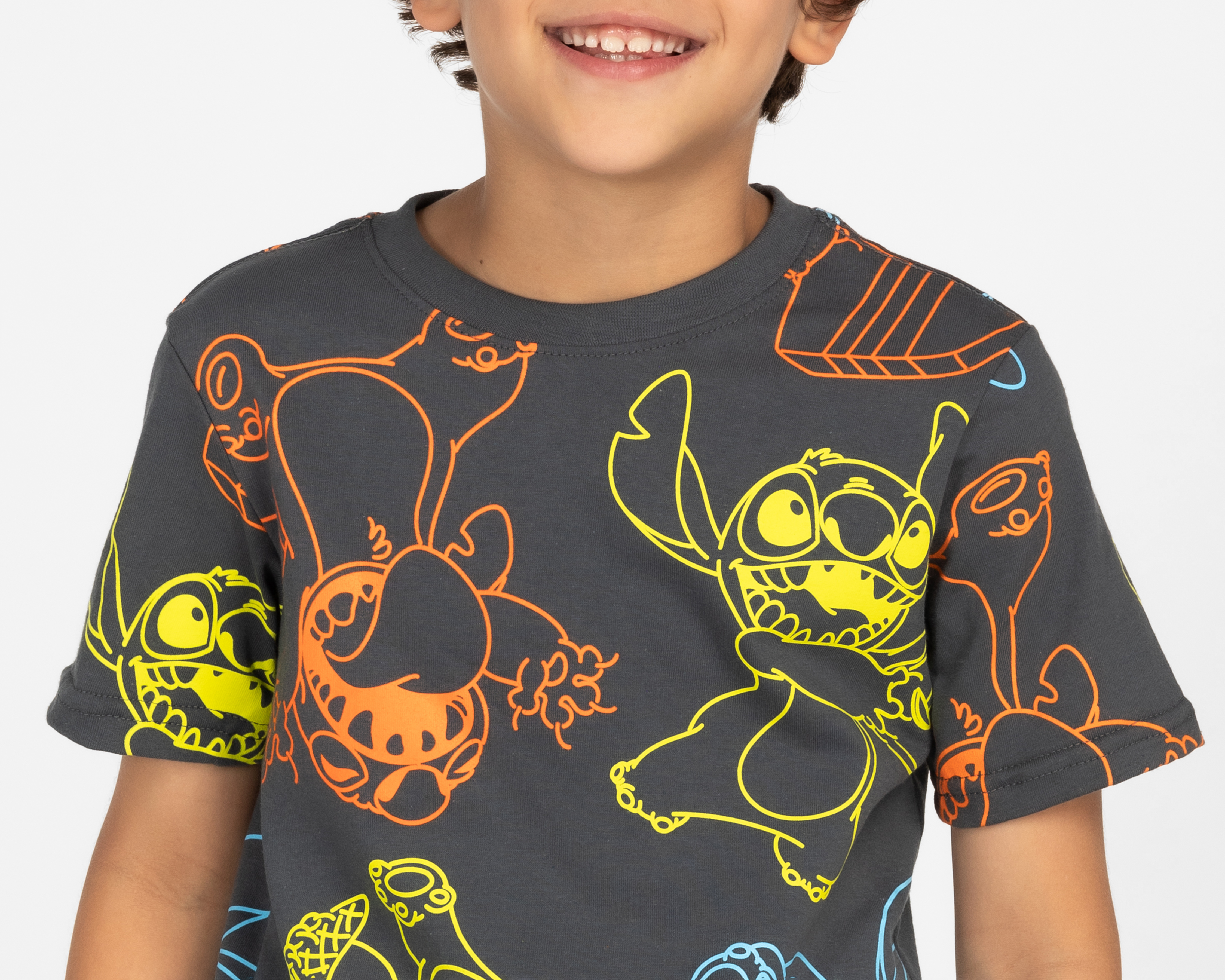 Foto 4 pulgar | Foto 3 | Playera Disney Stitch Manga Corta Full Print para Niño