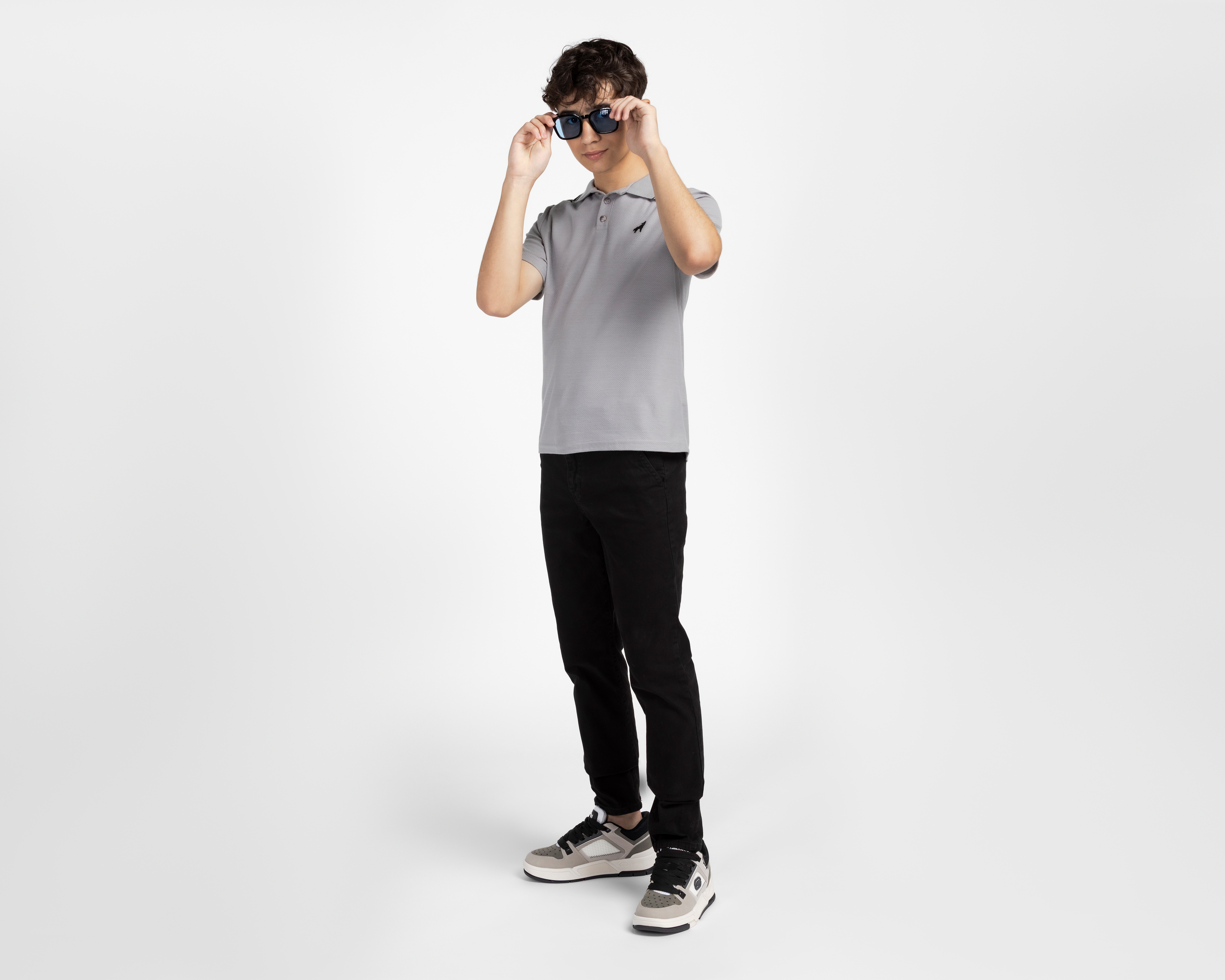 Foto 3 pulgar | Foto 2 | Playera Polo Refill para Niño