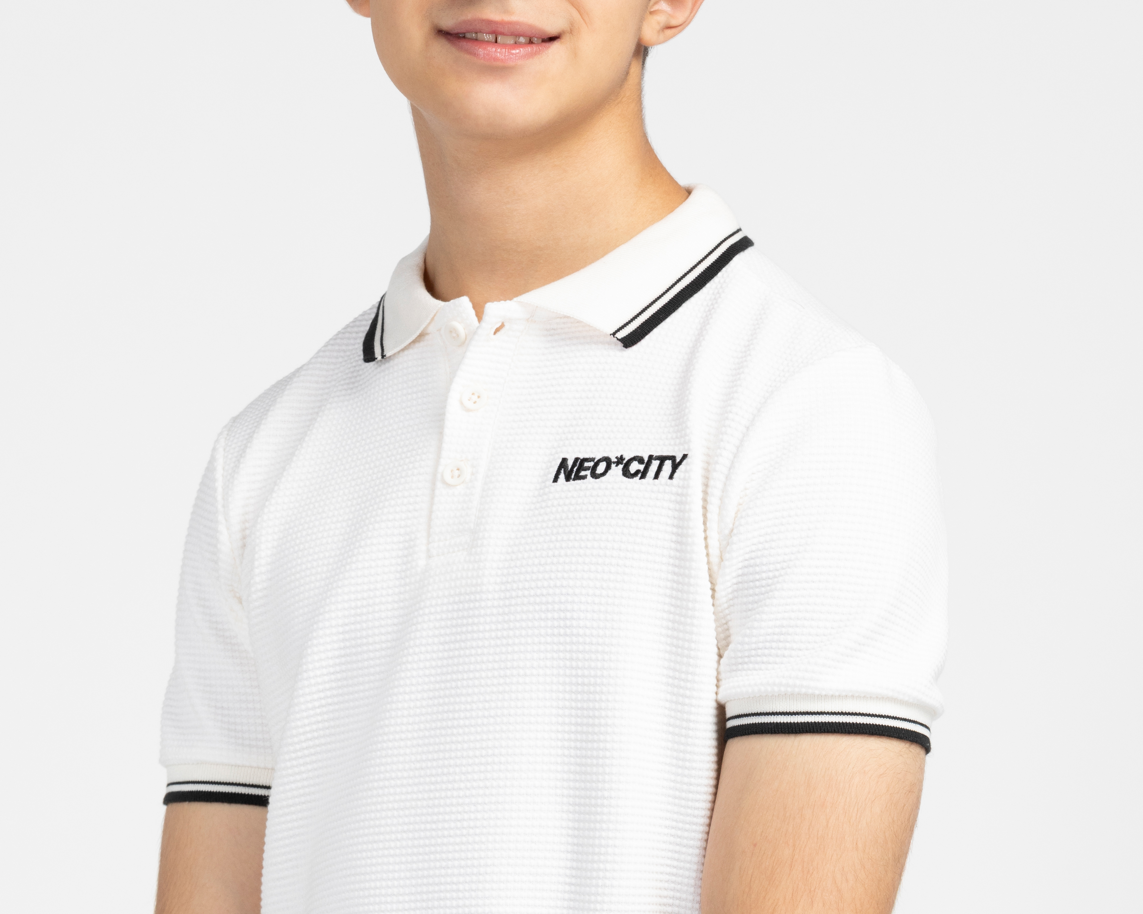 Foto 5 pulgar | Foto 4 | Playera Polo Neo*City Hueso Juvenil