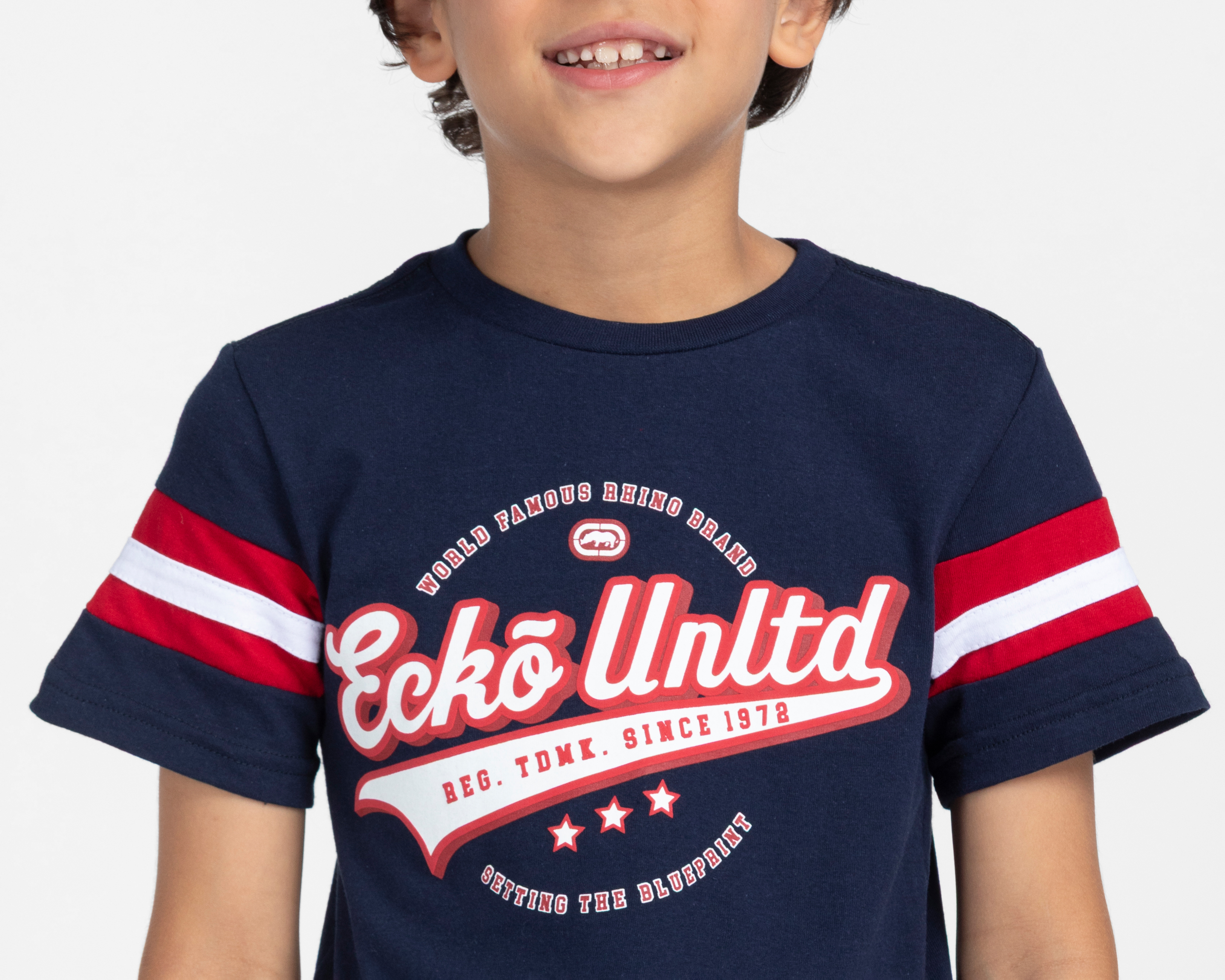 Foto 5 pulgar | Foto 4 | Playera Eckó Unltd. Manga Corta Estampada para Niño