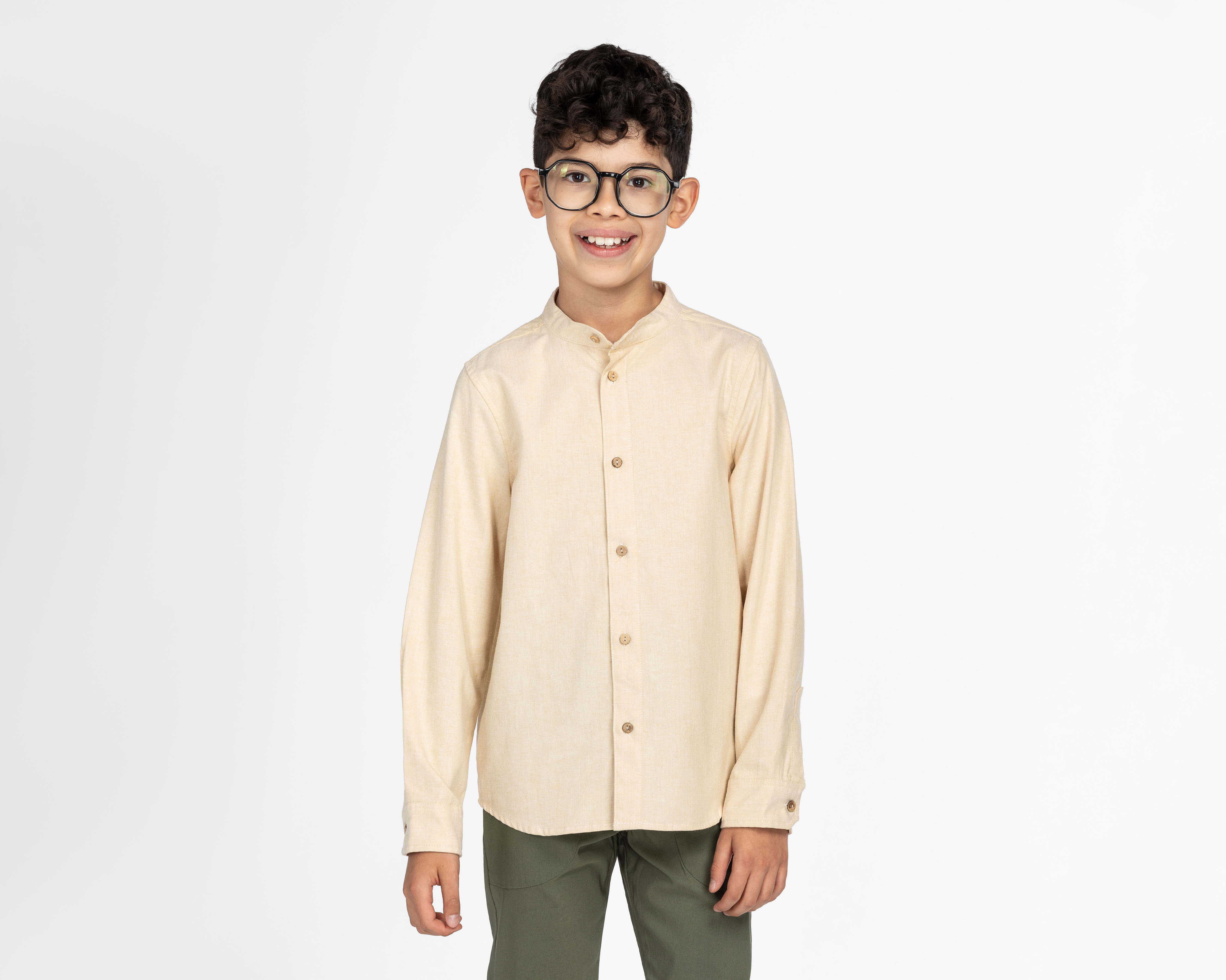 Foto 2 pulgar | Foto 1 | Camisa Refill Manga Larga Beige para Niño