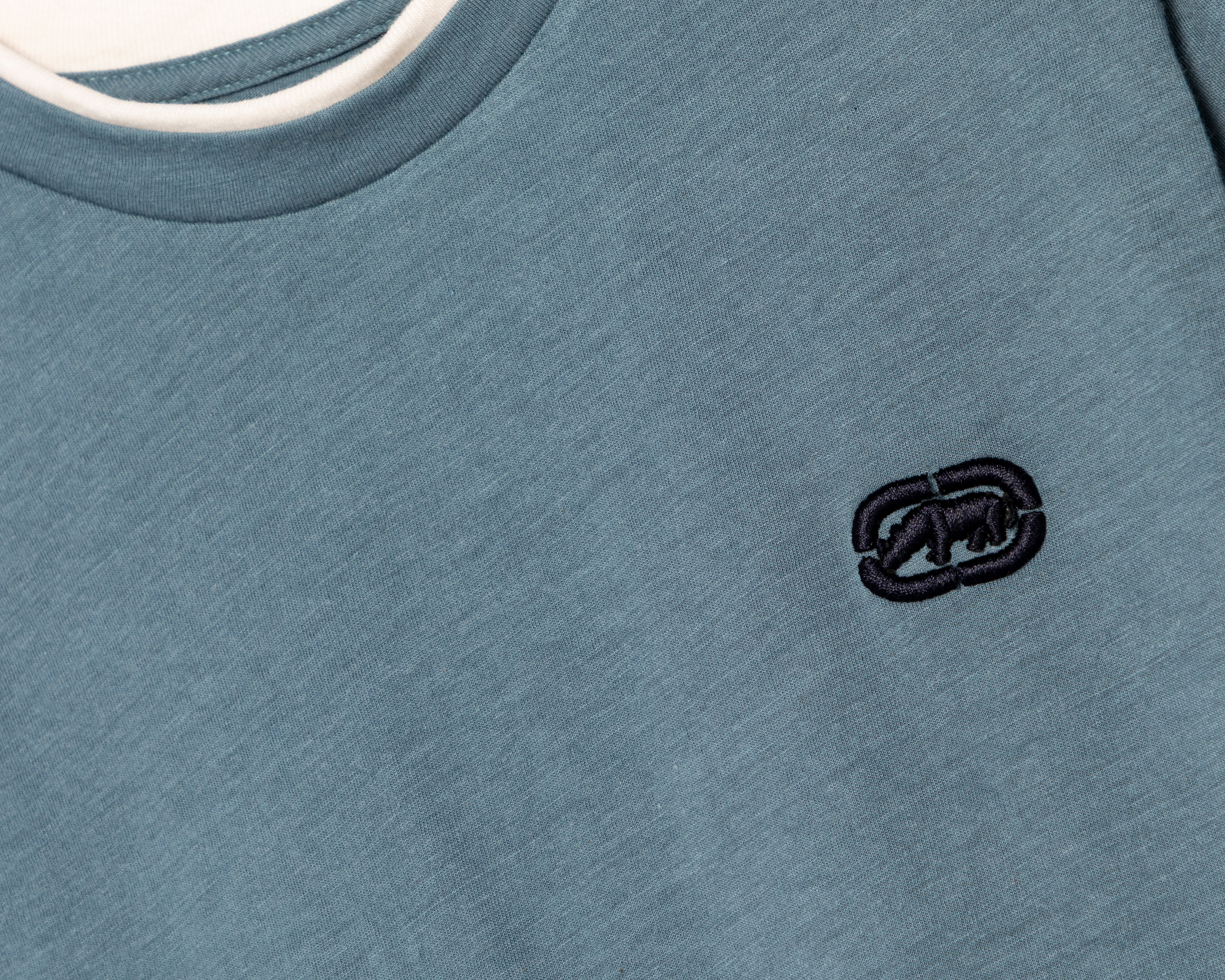 Foto 4 pulgar | Foto 3 | Playera Cuello Redondo Verde Ecko Unltd. para Niño