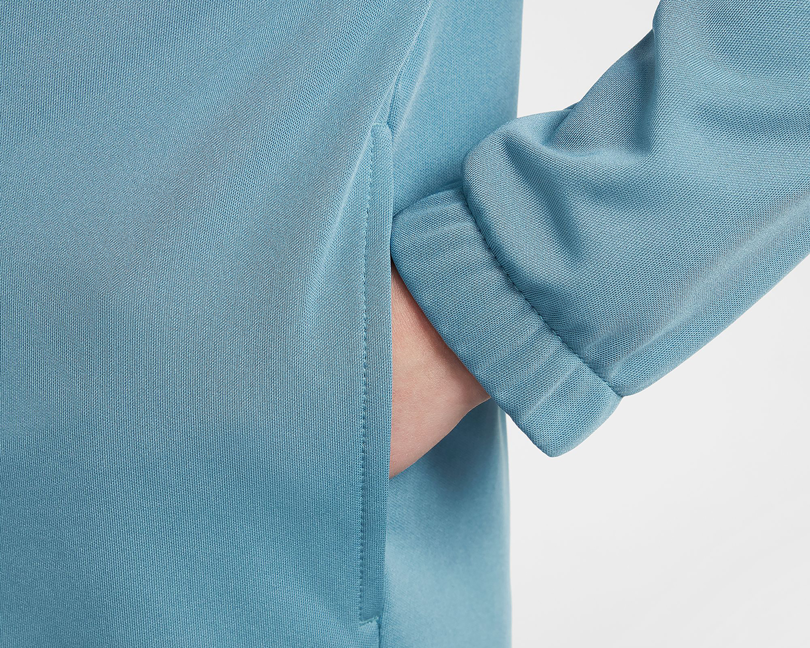Foto 7 pulgar | Foto 6 | Pants y Chamarra Nike Sportswear Essentials Juvenil