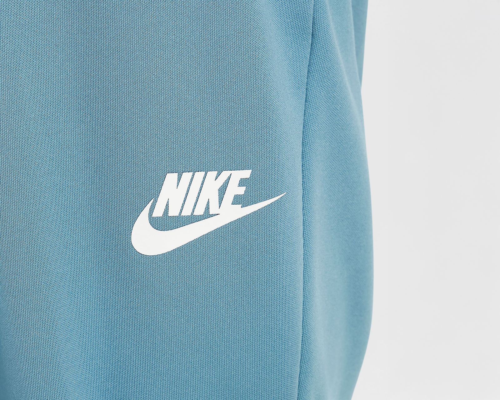 Foto 9 pulgar | Foto 8 | Pants y Chamarra Nike Sportswear Essentials Juvenil