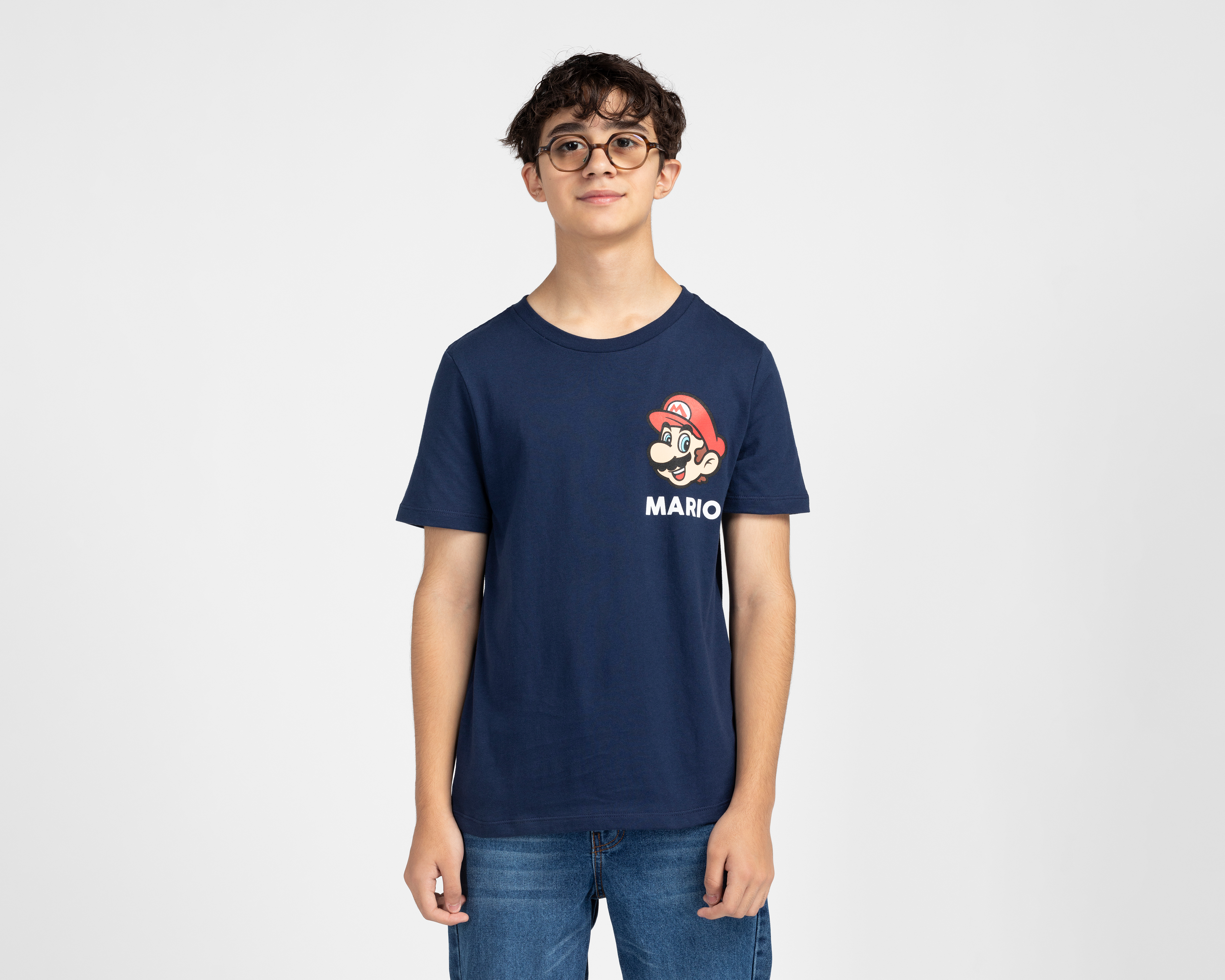 Foto 2 pulgar | Foto 1 | Playera Mario Bros Manga Corta Estampada Juvenil