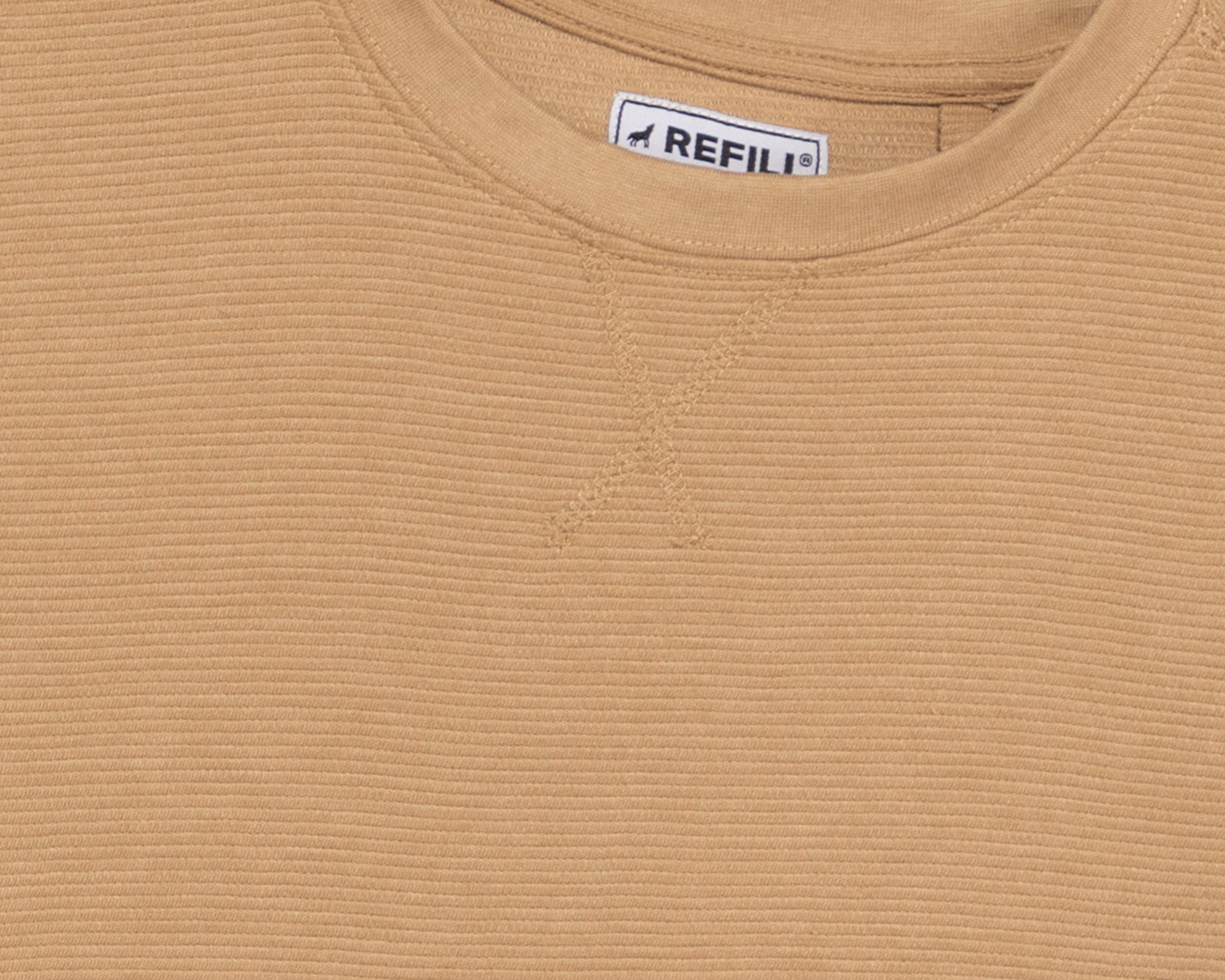 Foto 4 pulgar | Foto 3 | Playera de Cuello Redondo Beige Refill para Niño