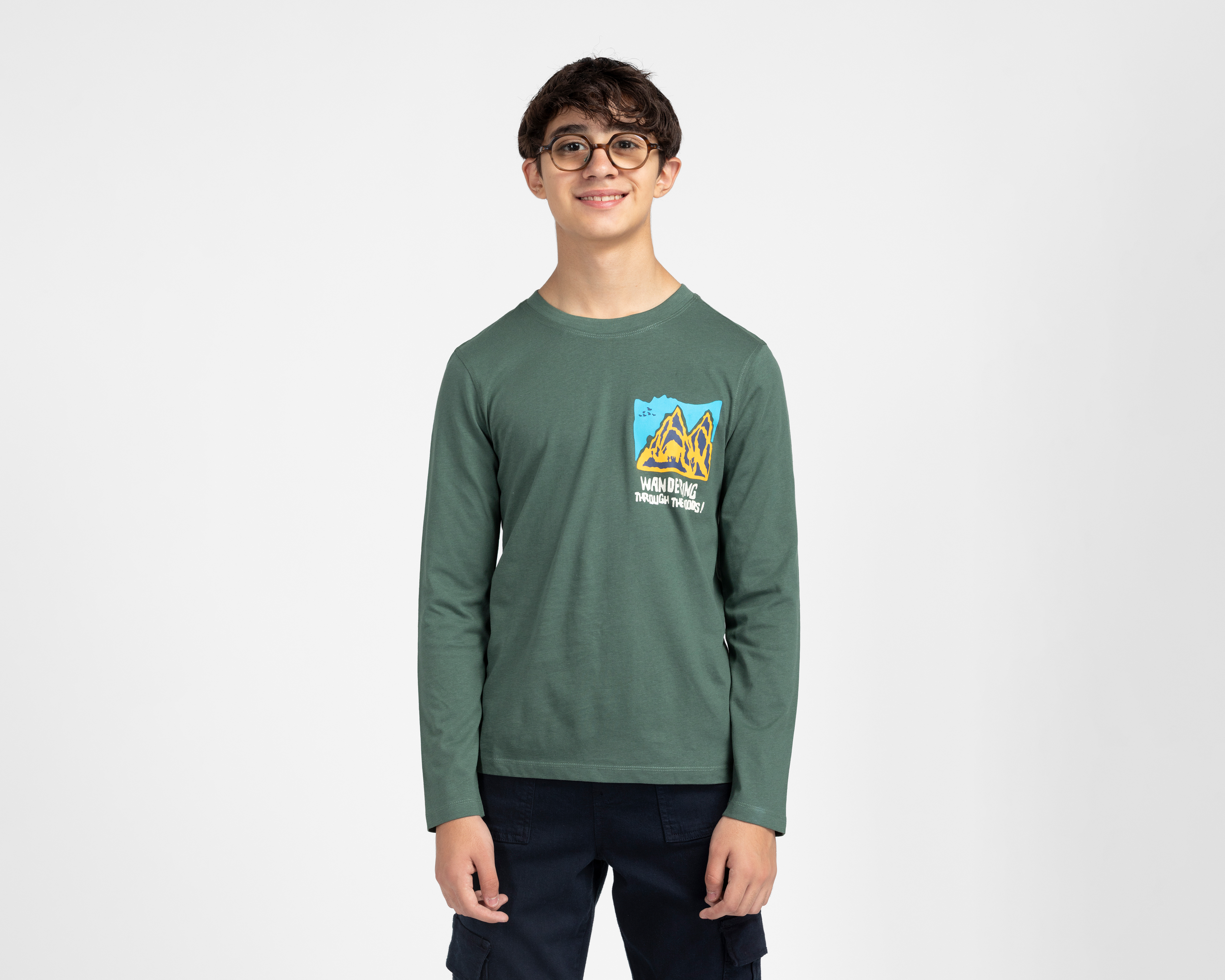 Playera Manga Larga de Cuello Redondo Verde Refill Juvenil