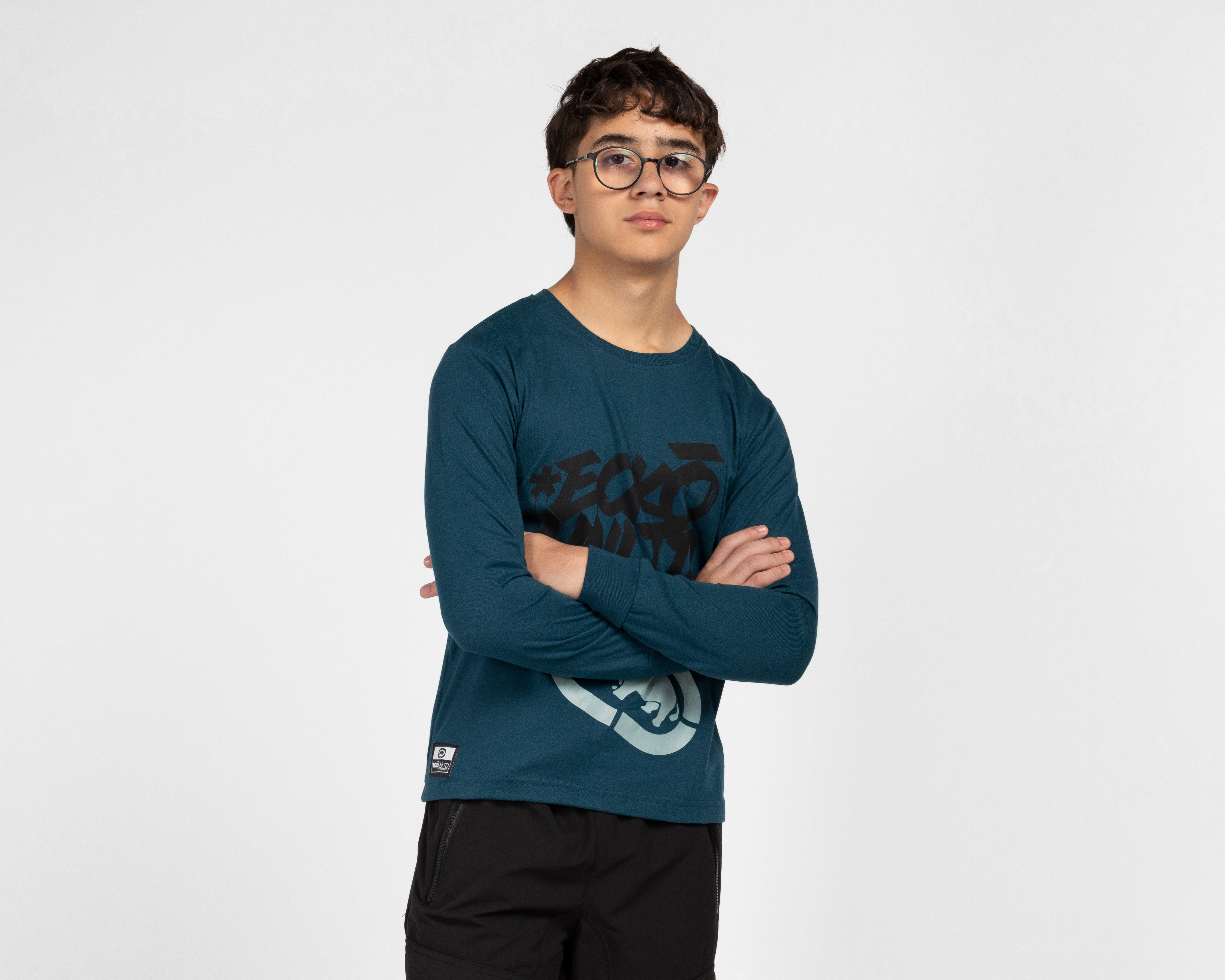 Foto 2 pulgar | Foto 1 | Playera de Manga Larga Verde Ecko Unltd. Juvenil