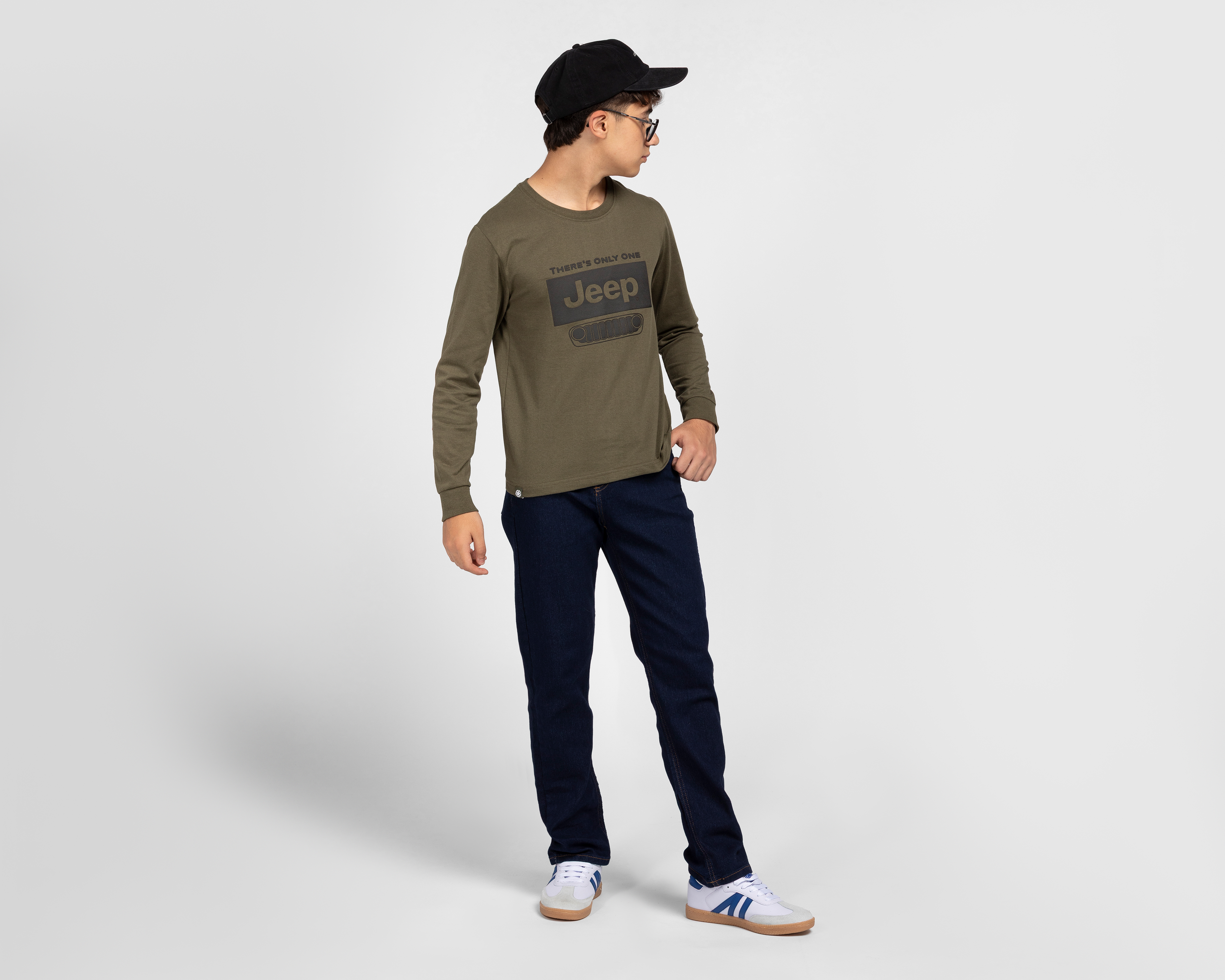 Foto 2 | Foto 2 | Playera de Manga Larga Verde Jeep Juvenil