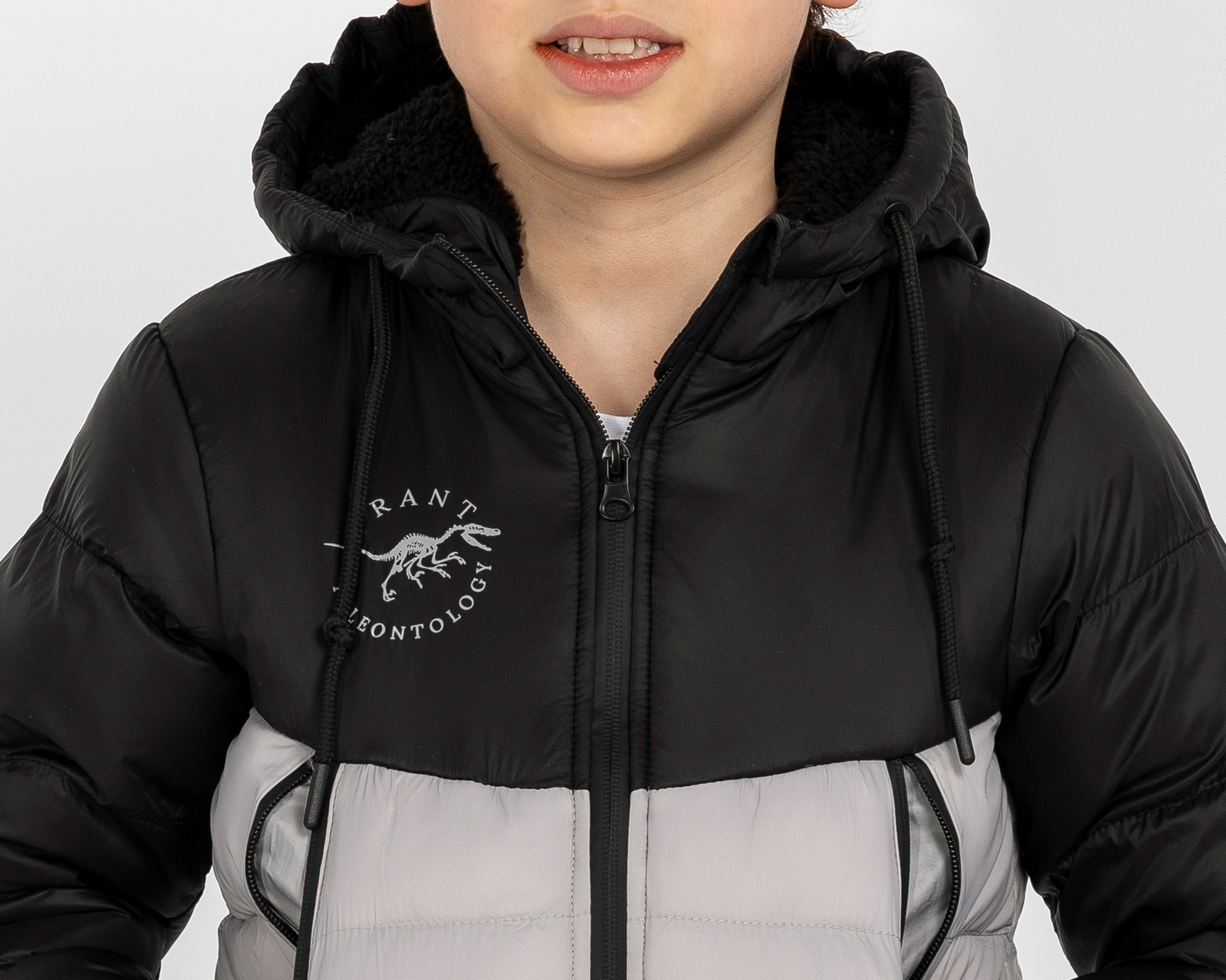 Foto 5 pulgar | Foto 4 | Chamarra con Capucha Neo*City para Niño