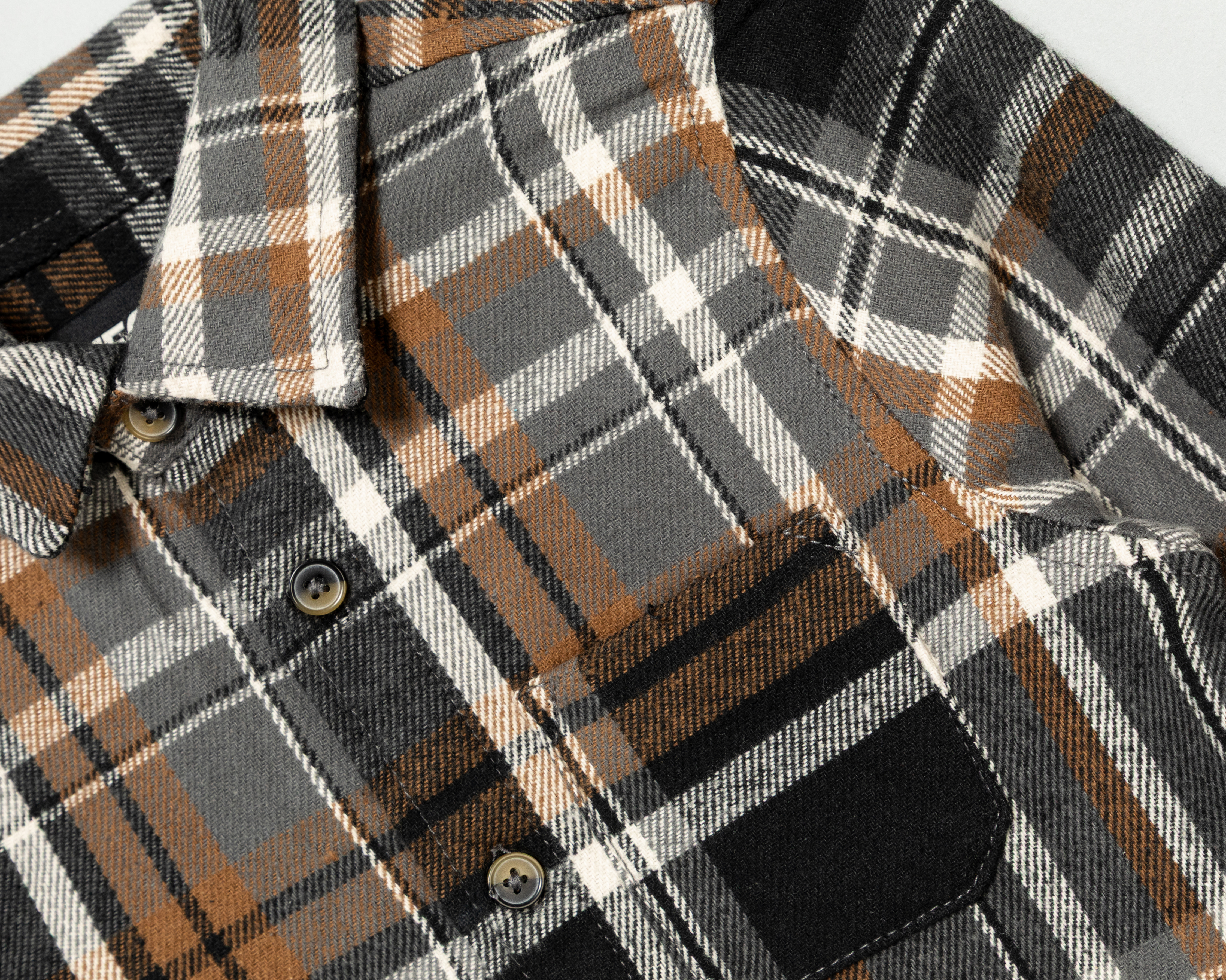 Foto 4 pulgar | Foto 3 | Camisa Manga Larga Gris Neo*City para Niño