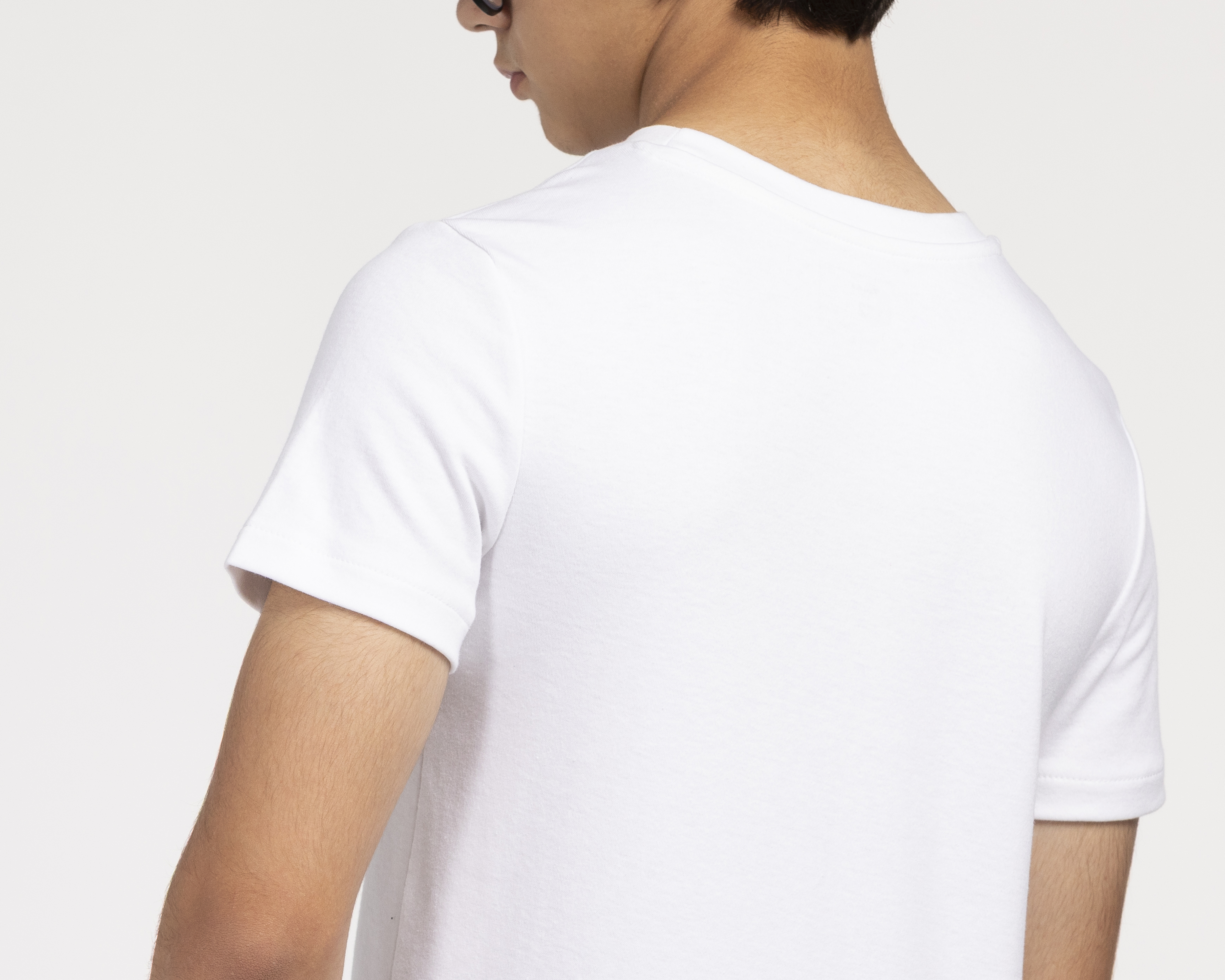 Foto 5 | Foto 5 | Playera de Cuello Redondo Blanca Neo*City para Niño