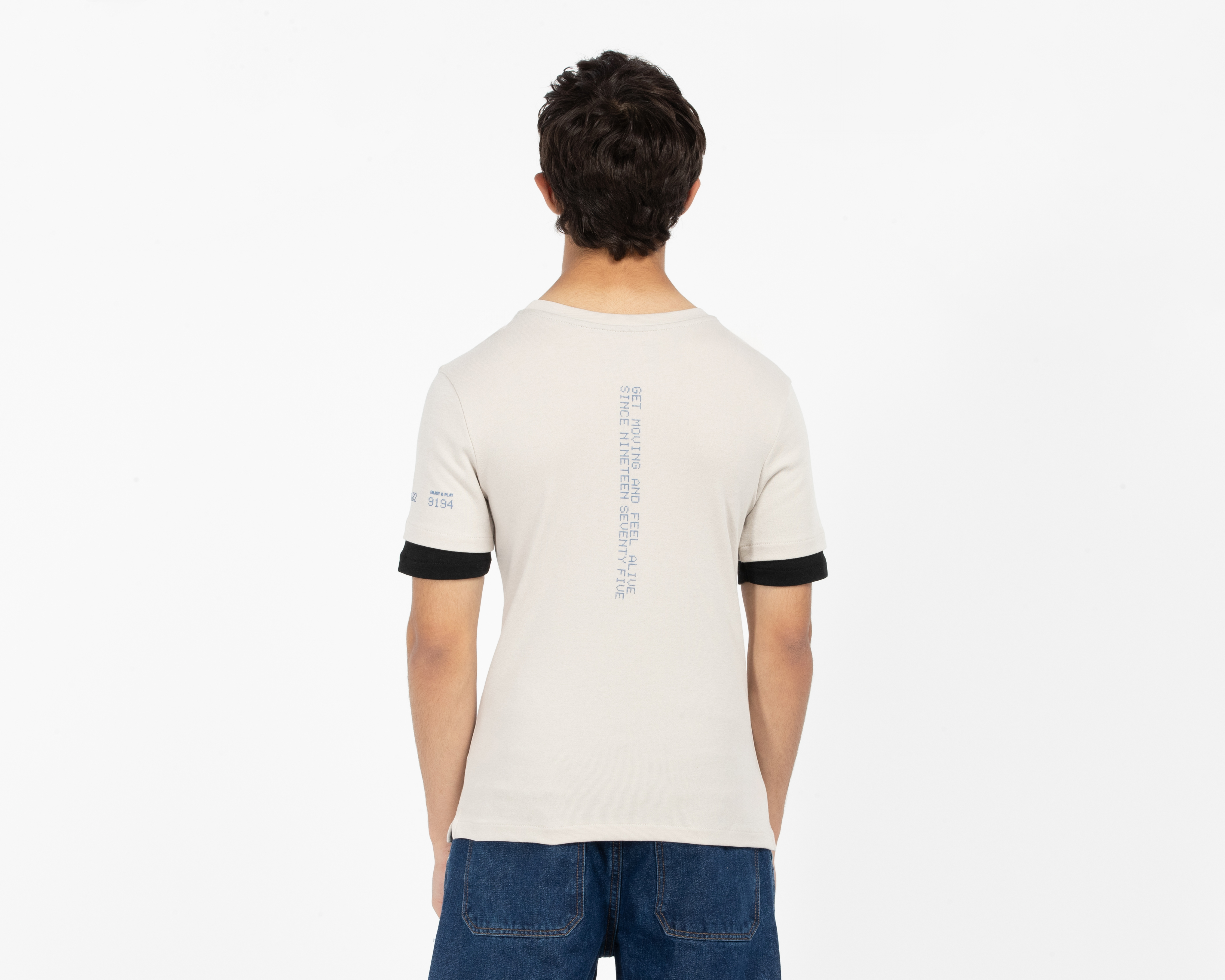 Foto 5 | Foto 3 | Playera de Cuello Redondo Crema Neo*City para Niño