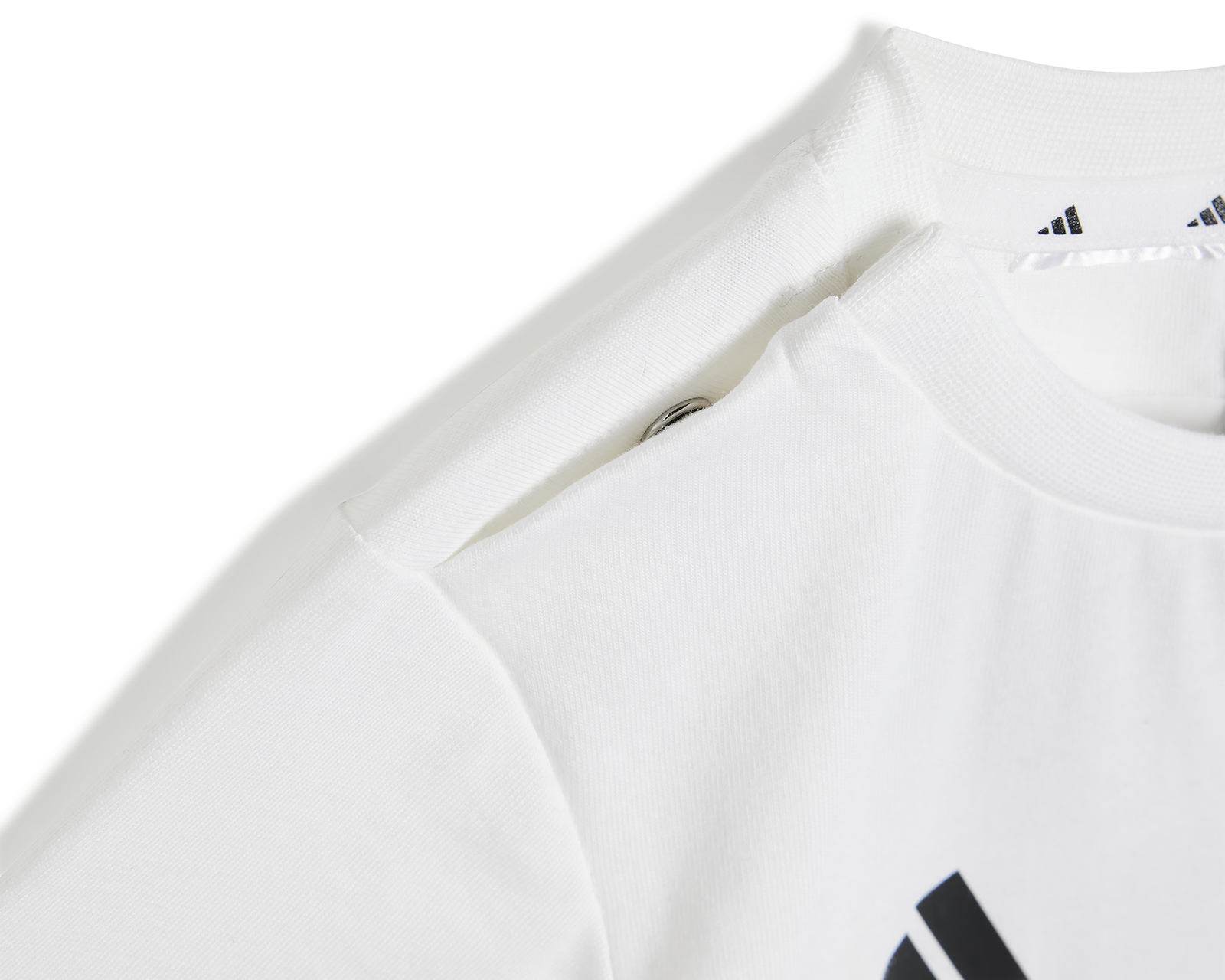 Foto 5 pulgar | Foto 4 | Conjunto Deportivo de Playera y Short Adidas Marvel Spider-Man para Niño