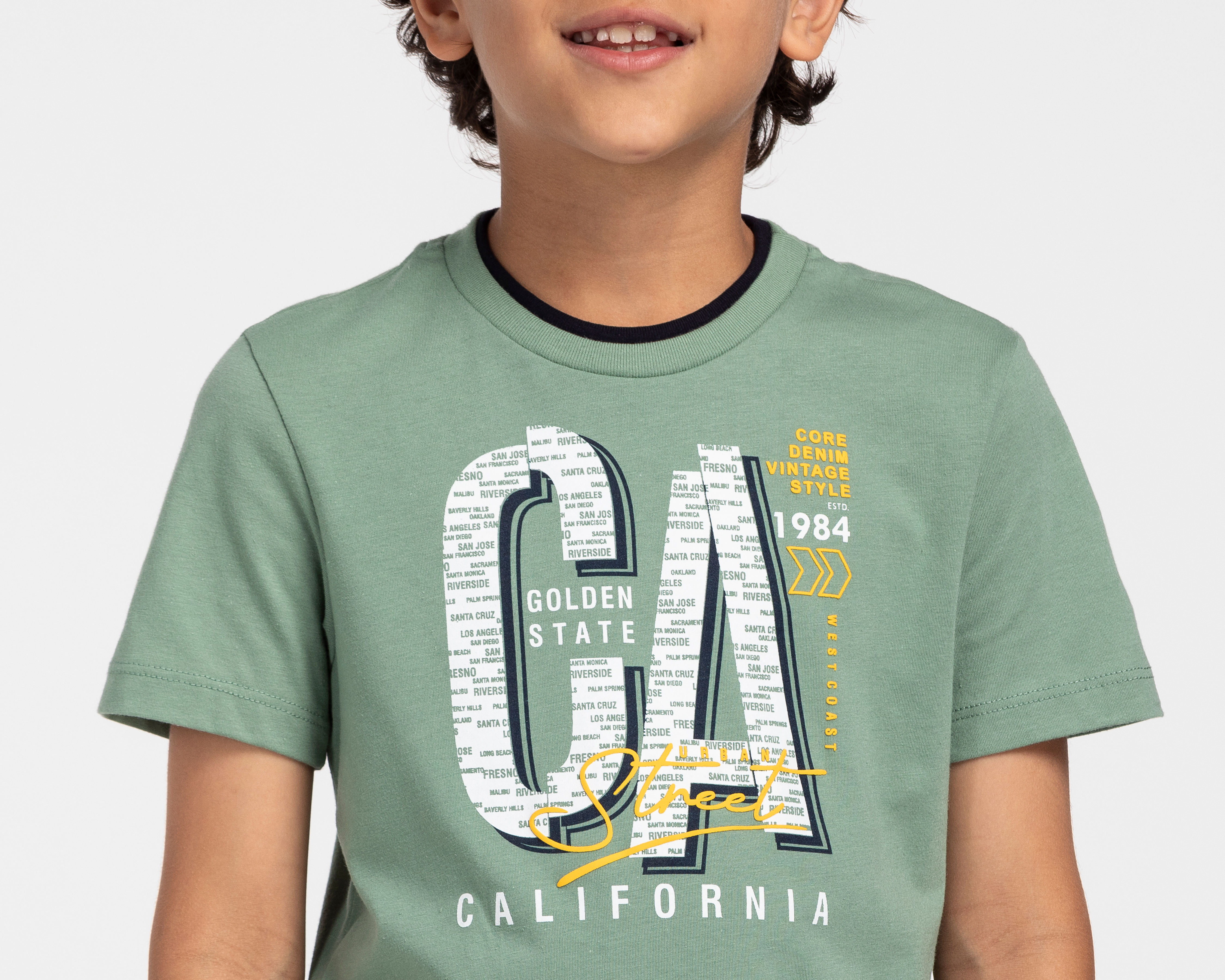 Foto 5 pulgar | Foto 4 | Playera Cuello Redondo Verde Refill para Niño