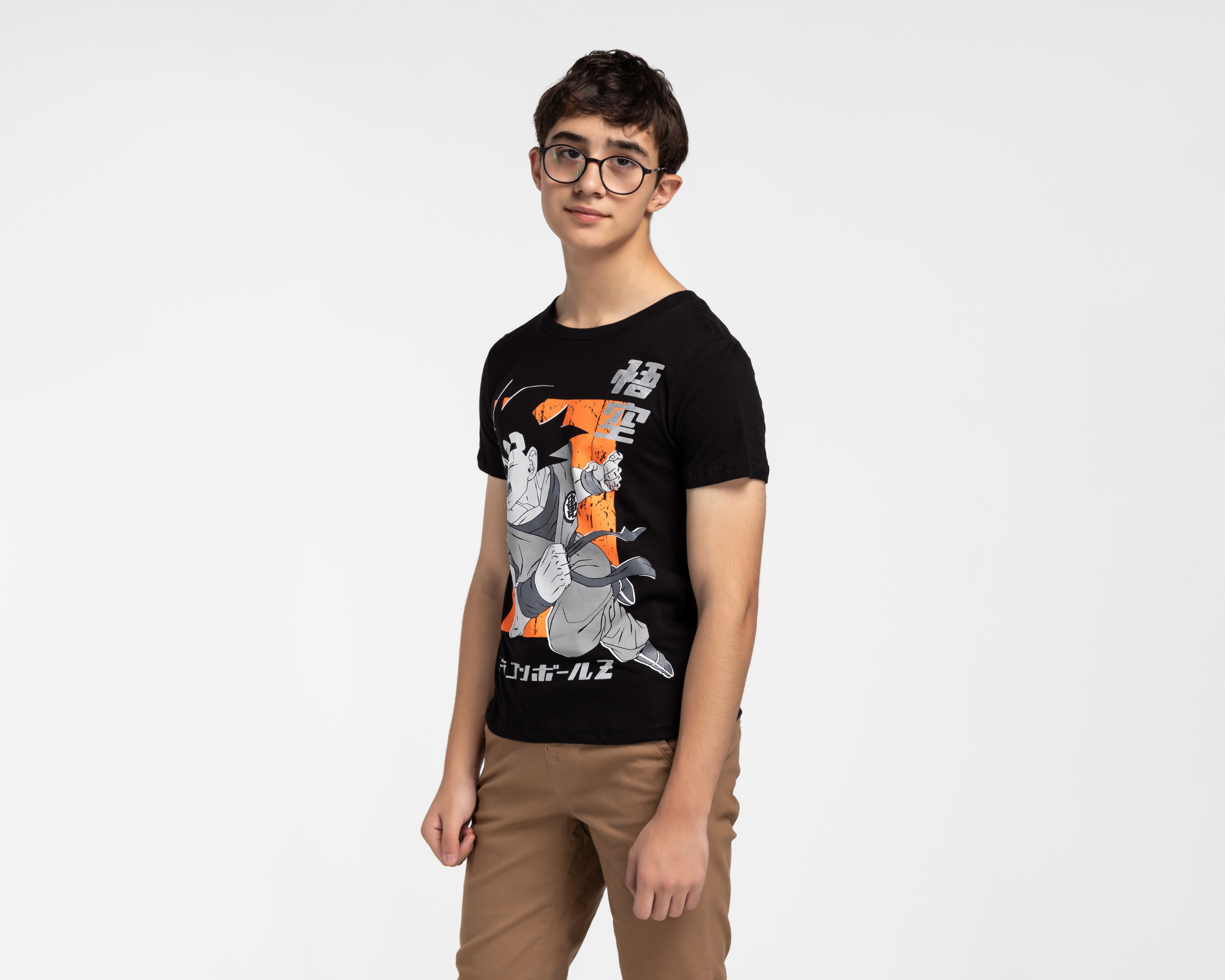 Foto 2 pulgar | Foto 1 | Playera Cuello Redondo Negra Dragon Ball Z Juvenil